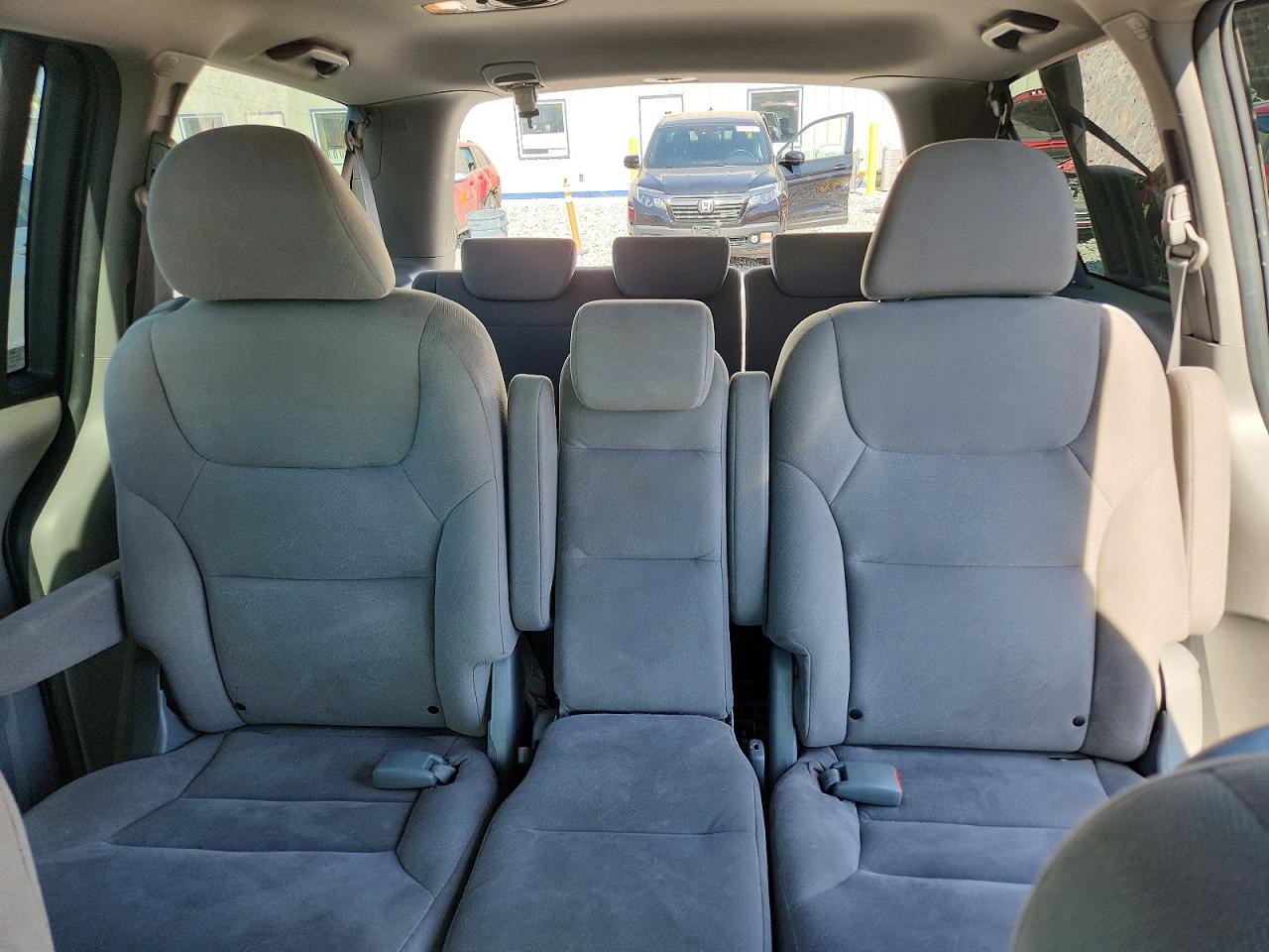 2010 Honda Odyssey Ex Gray vin: 5FNRL3H42AB042423