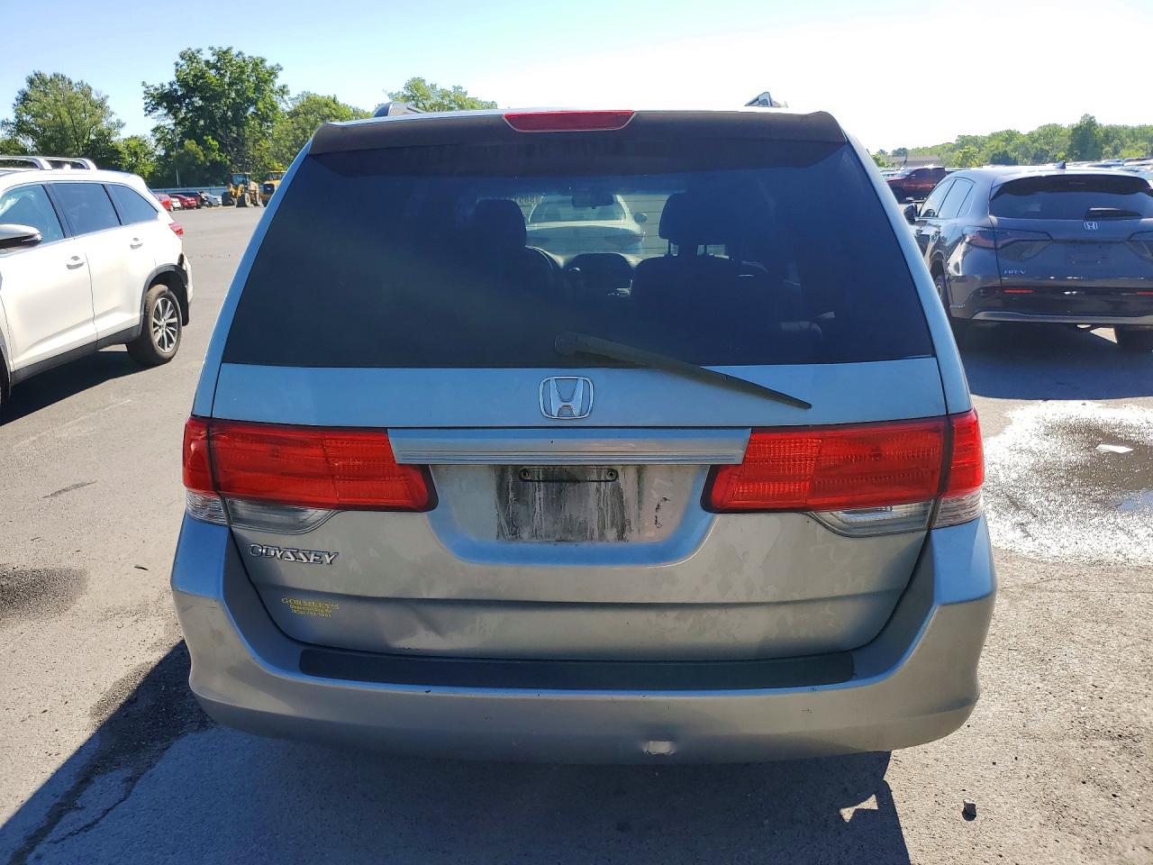2010 Honda Odyssey Ex Silver vin: 5FNRL3H42AB077690