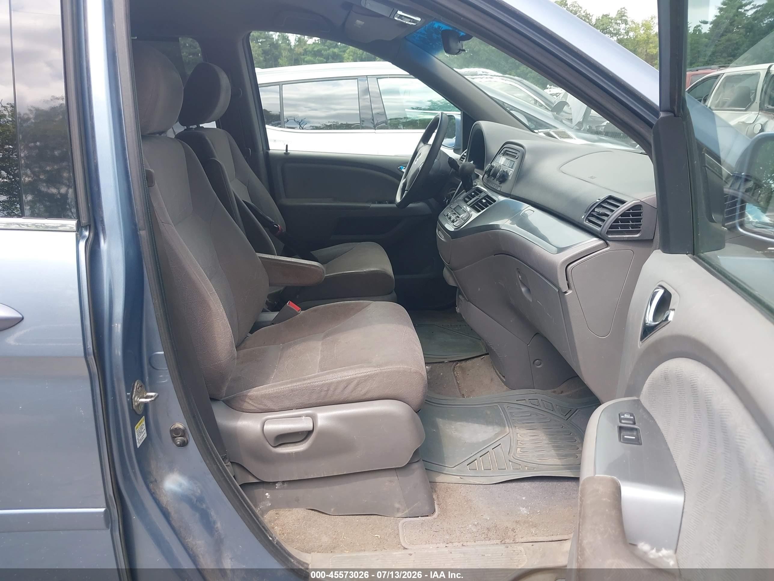 2010 Honda Odyssey Ex Blue vin: 5FNRL3H43AB059229