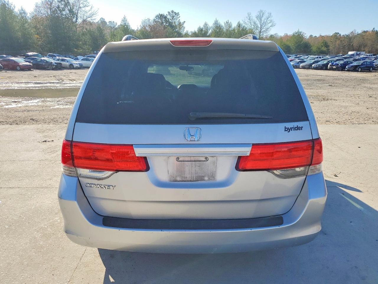 2010 Honda Odyssey Silver vin: 5FNRL3H44AB091462