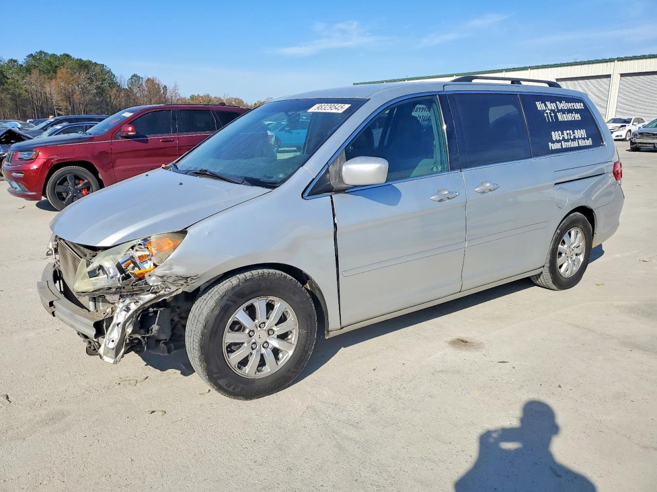 2010 Honda Odyssey Silver vin: 5FNRL3H44AB091462