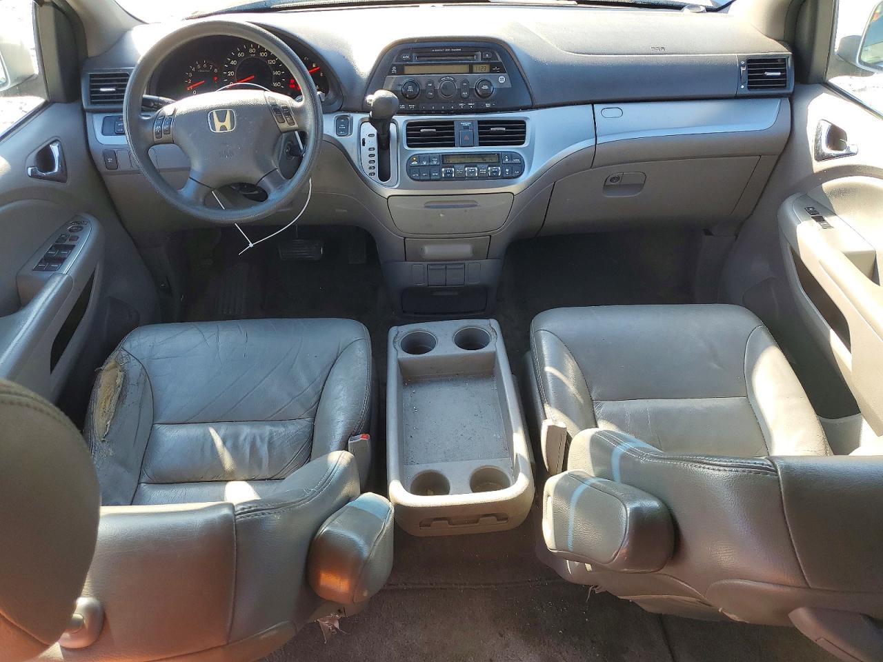 2010 Honda Odyssey Silver vin: 5FNRL3H44AB091462