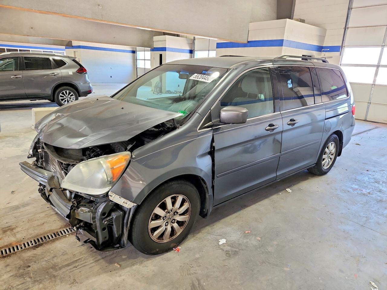 2010 Honda Odyssey Ex Gray vin: 5FNRL3H44AB099934