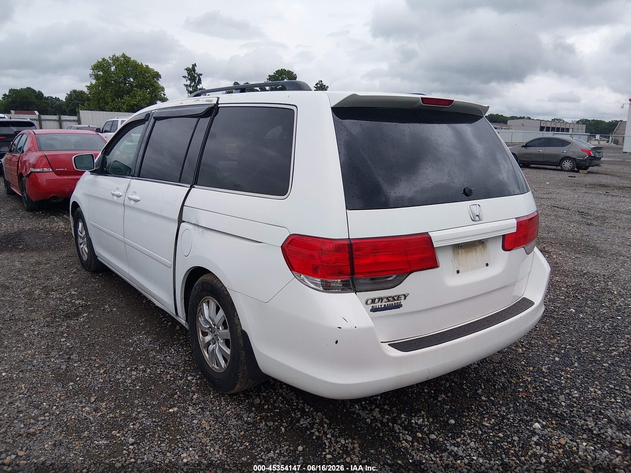 2010 Honda Odyssey Ex White vin: 5FNRL3H44AB100046