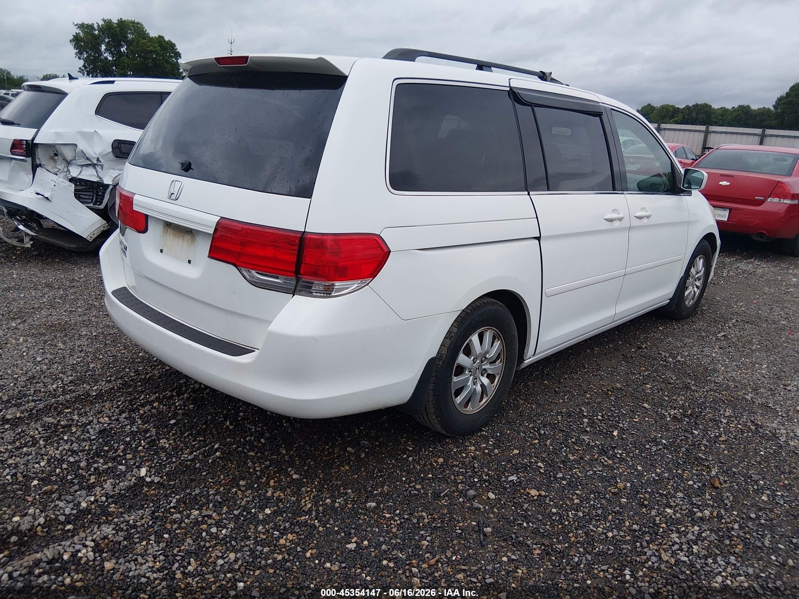 2010 Honda Odyssey Ex White vin: 5FNRL3H44AB100046