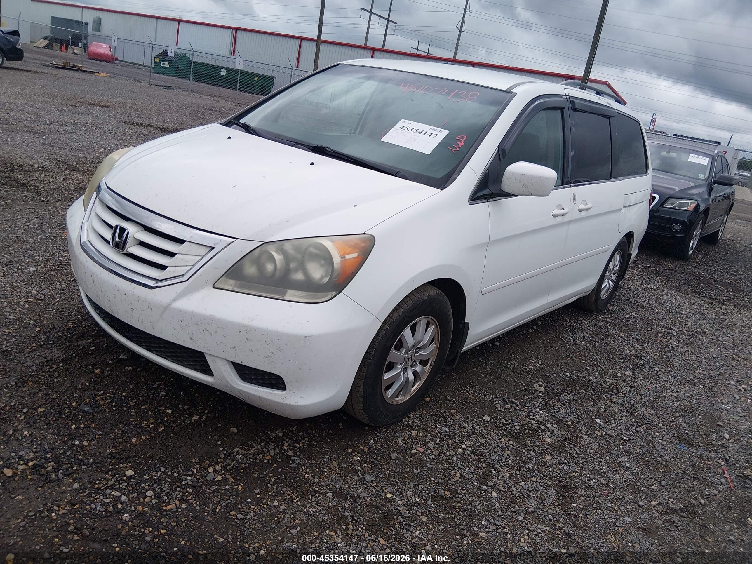2010 Honda Odyssey Ex White vin: 5FNRL3H44AB100046