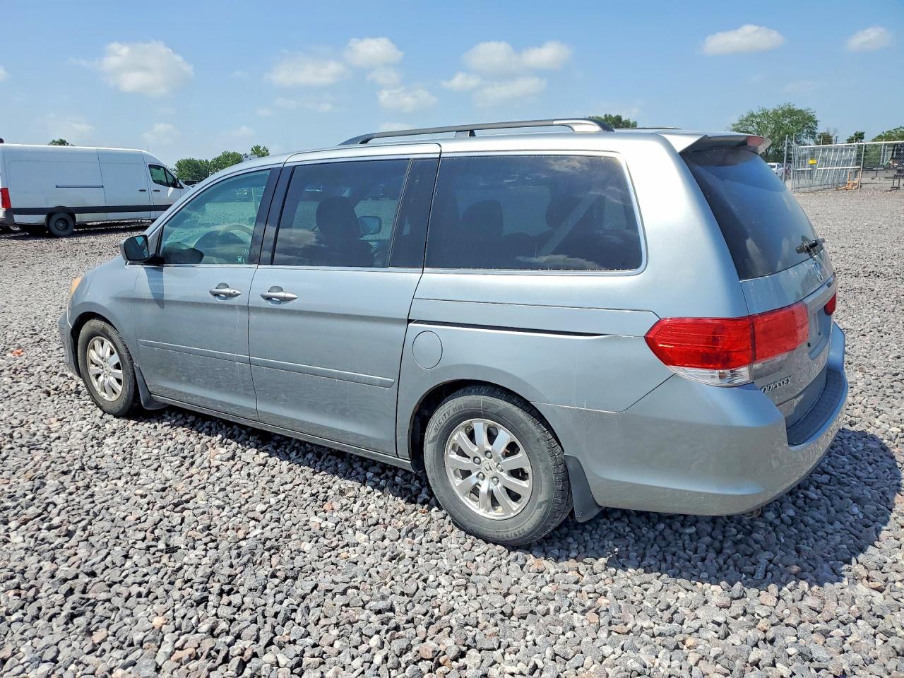 2010 Honda Odyssey Ex Silver vin: 5FNRL3H45AB075044