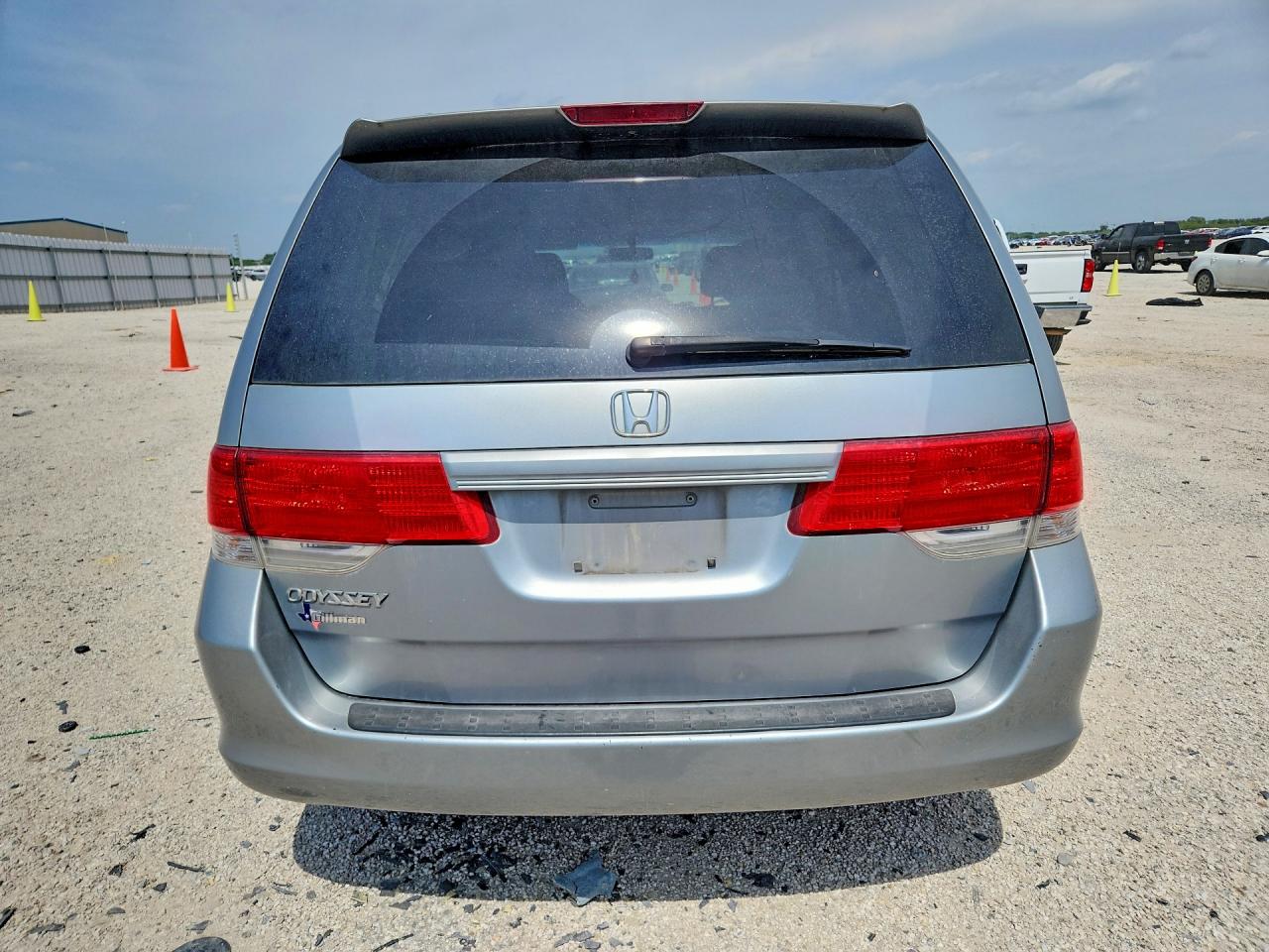 2010 Honda Odyssey Ex Silver vin: 5FNRL3H45AB077568