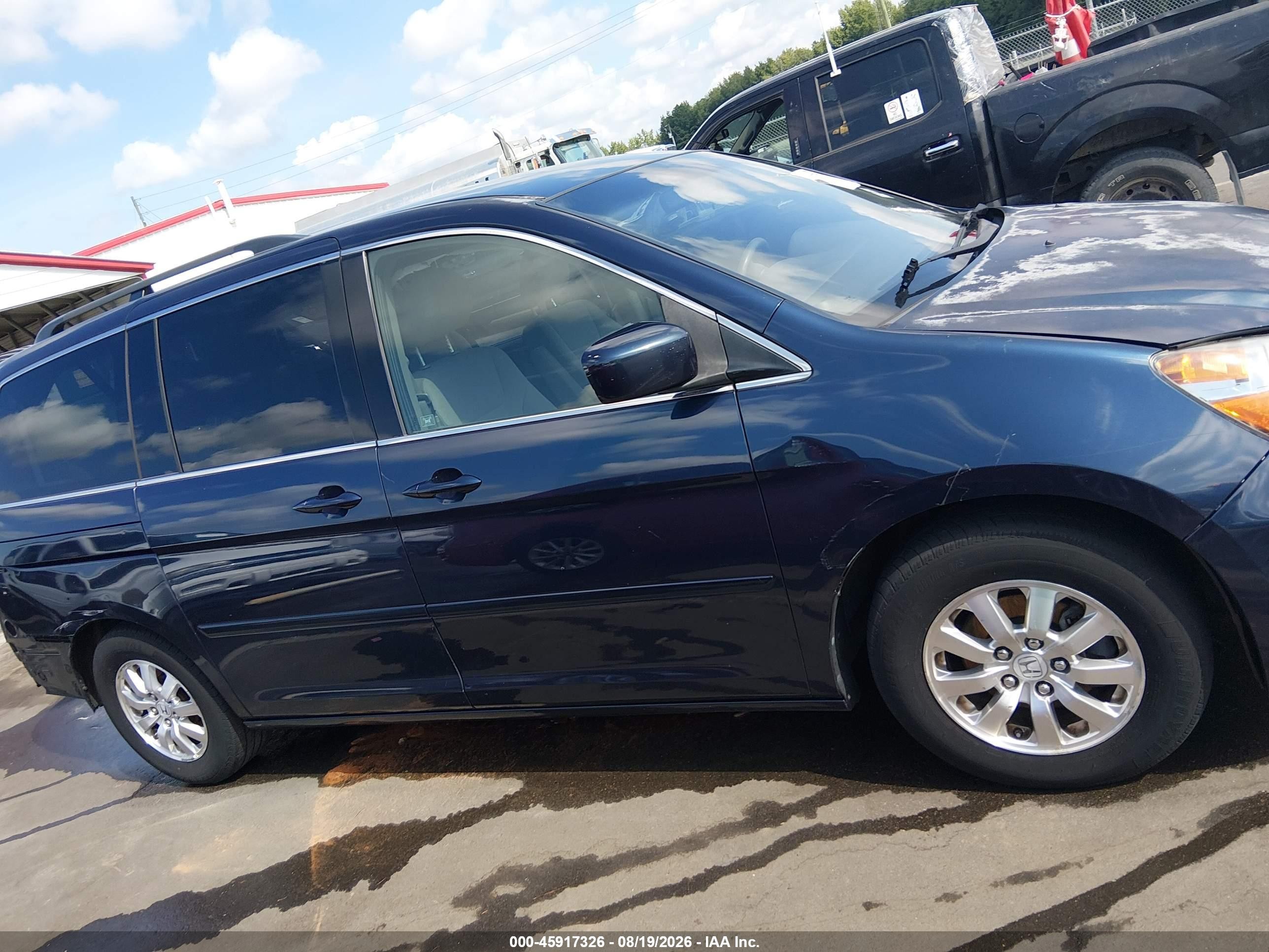 2010 Honda Odyssey Ex Blue vin: 5FNRL3H45AB084598