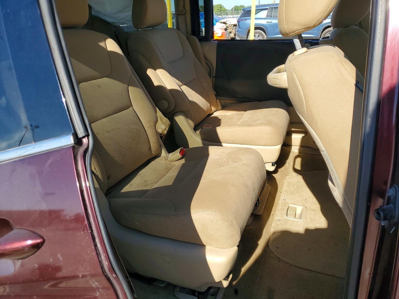 2010 Honda Odyssey Ex Maroon vin: 5FNRL3H45AB086609