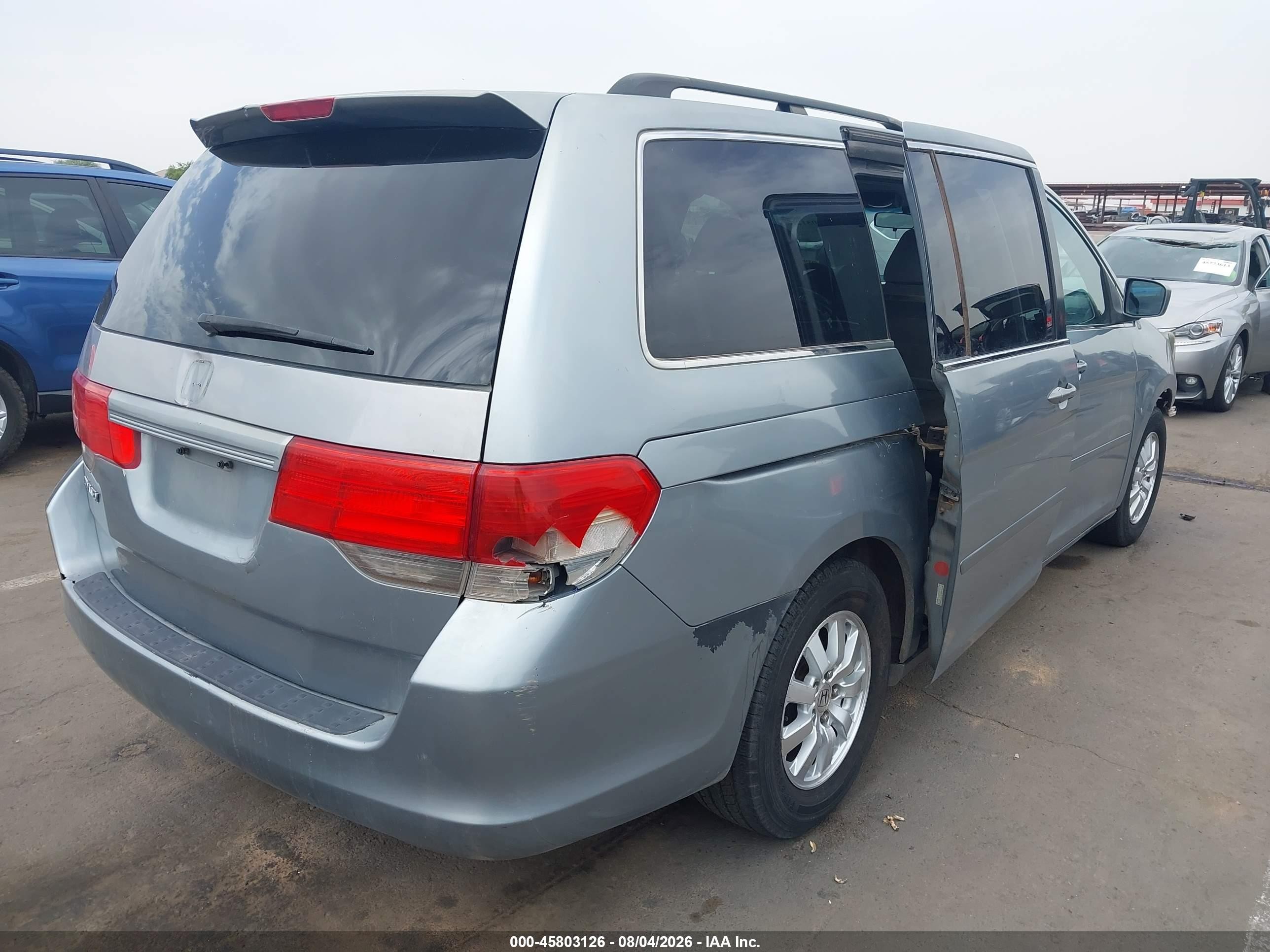 2010 Honda Odyssey Ex Silver vin: 5FNRL3H45AB103277