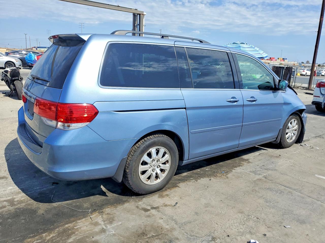 2010 Honda Odyssey Ex Blue vin: 5FNRL3H46AB001079