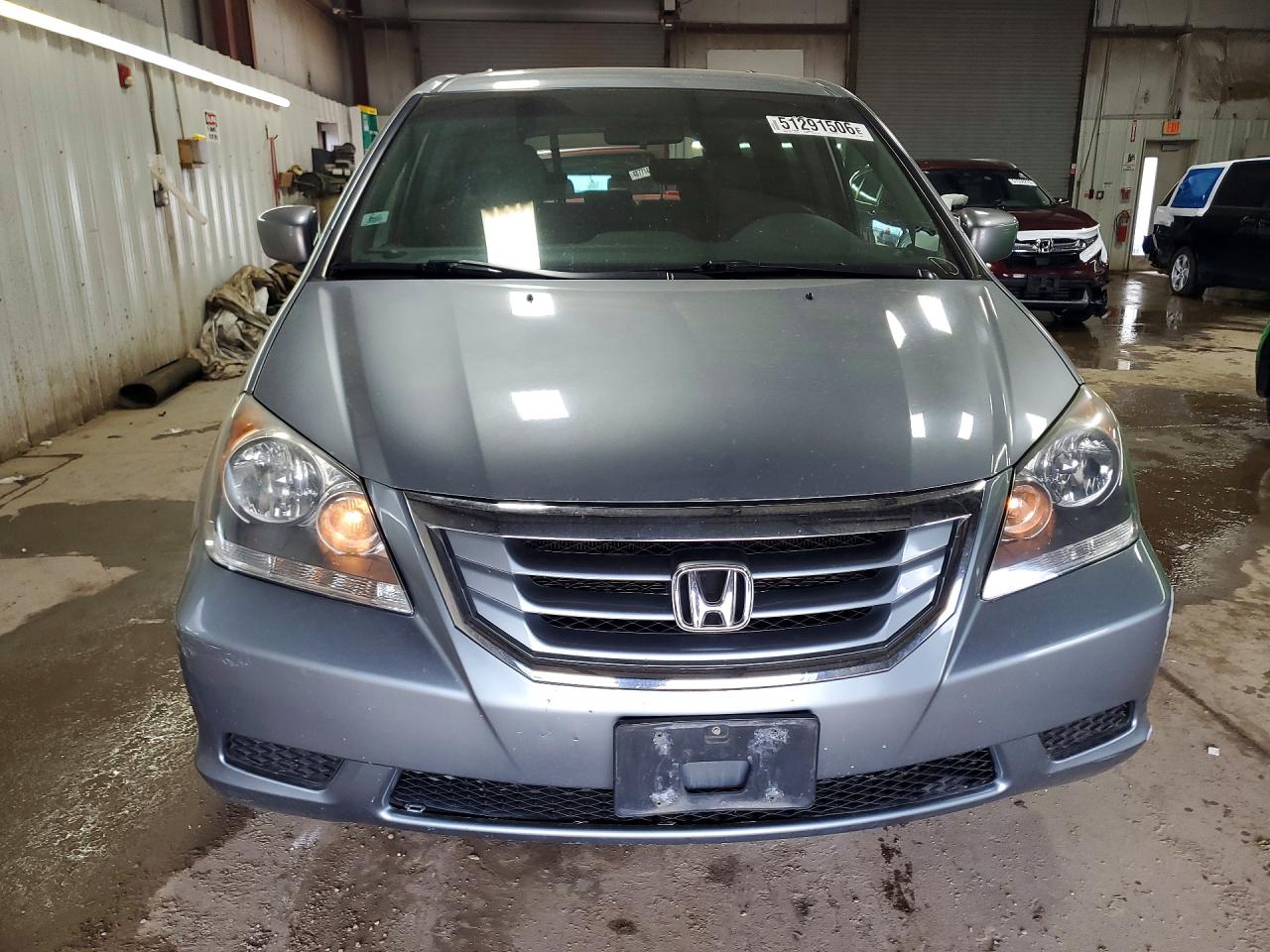 2010 Honda Odyssey Ex Silver vin: 5FNRL3H46AB013894