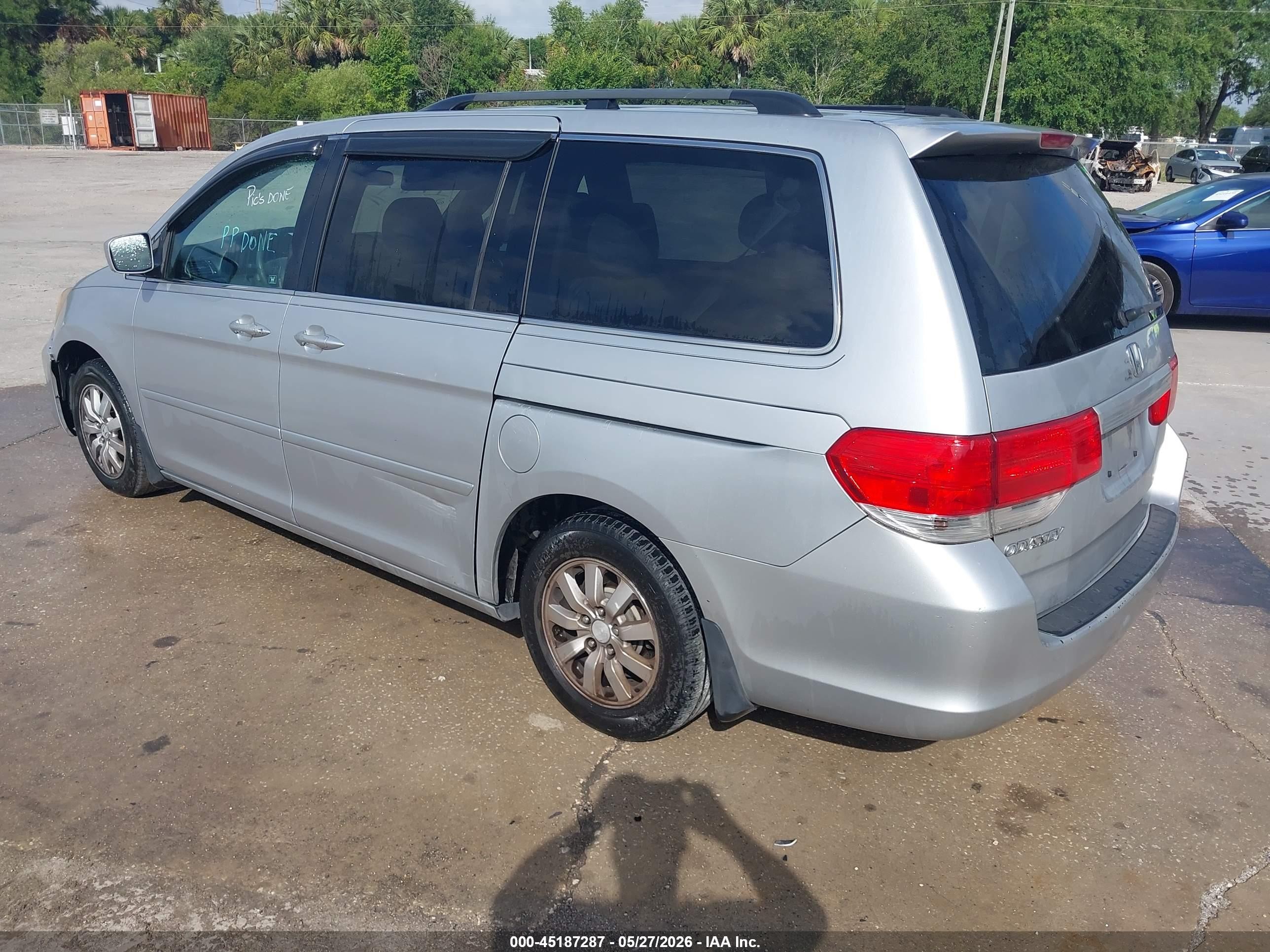 2010 Honda Odyssey Ex Silver vin: 5FNRL3H46AB068961
