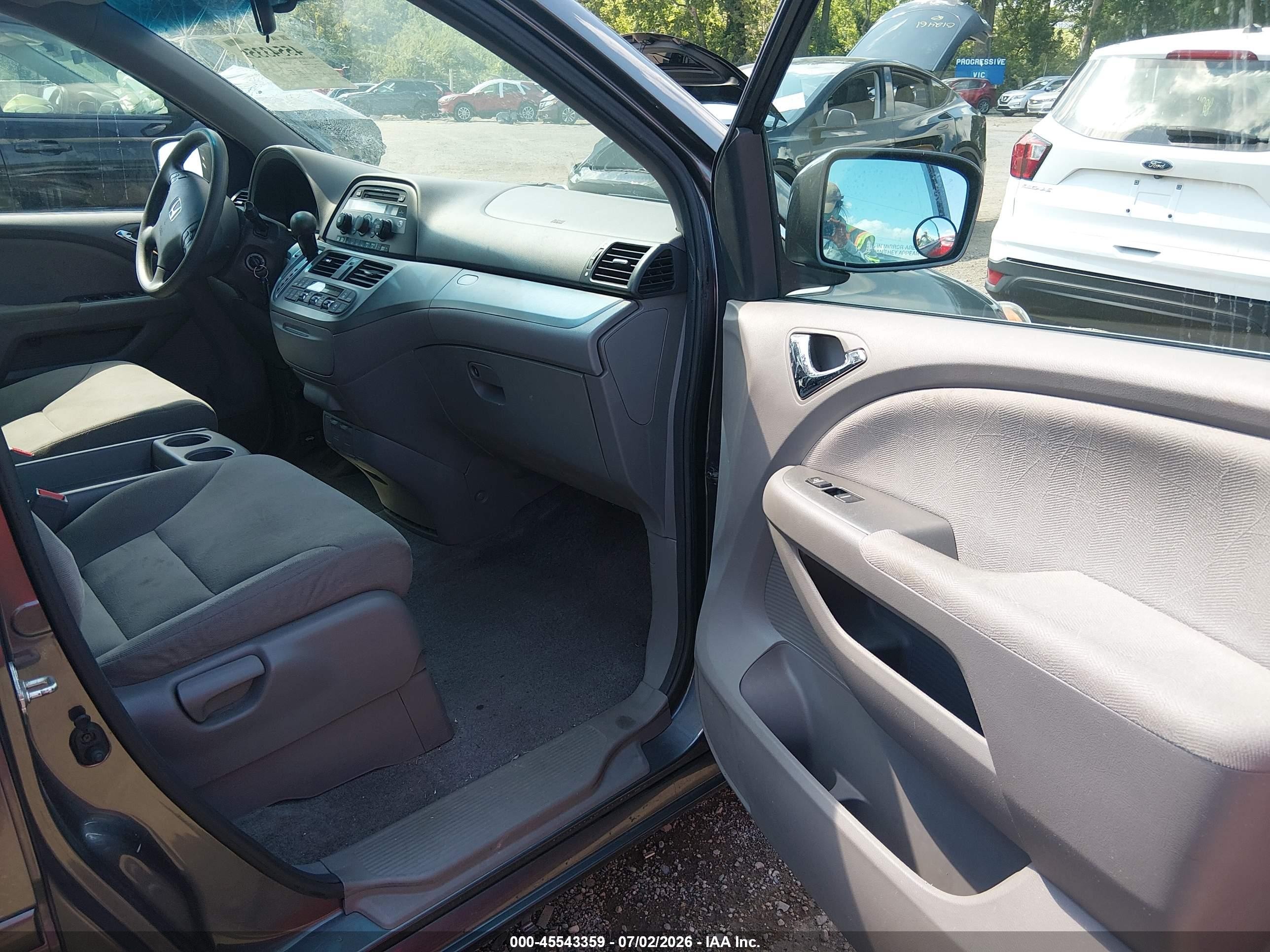 2010 Honda Odyssey Ex Gray vin: 5FNRL3H47AB060903