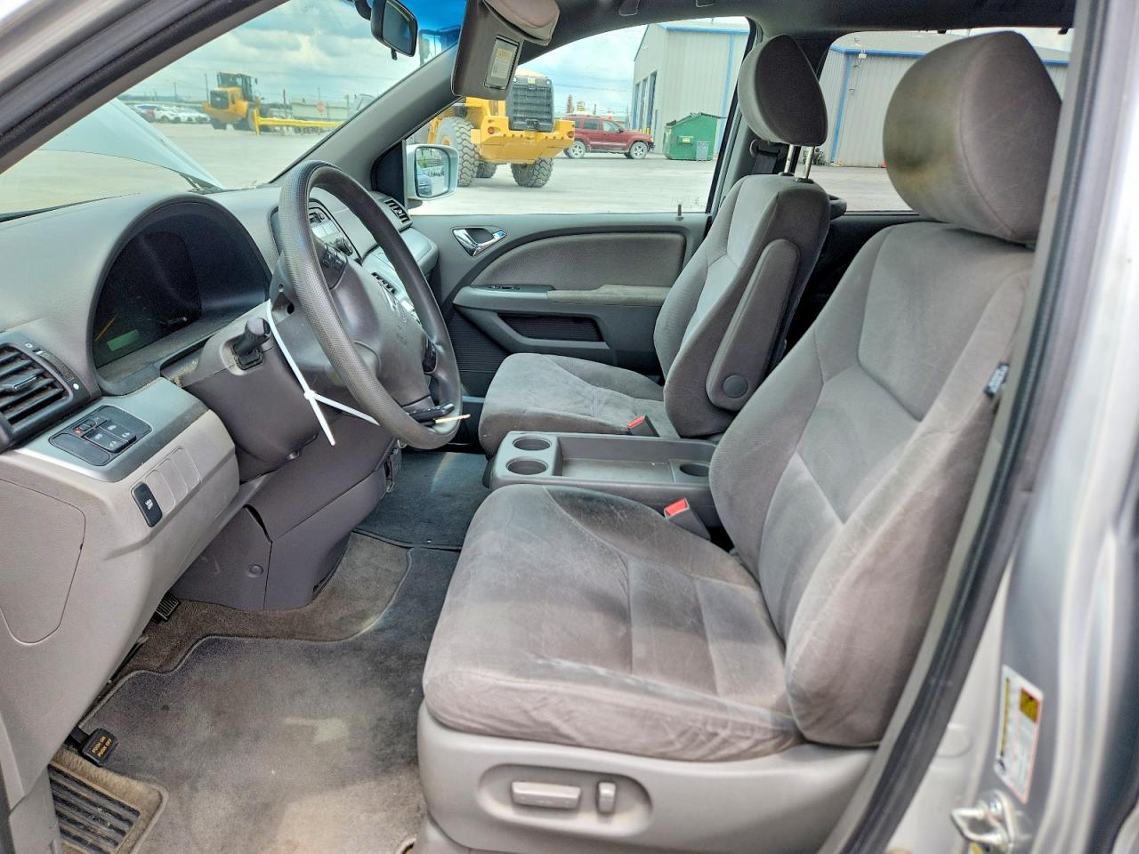 2010 Hond Odyssey Silver vin: 5FNRL3H47AB106861