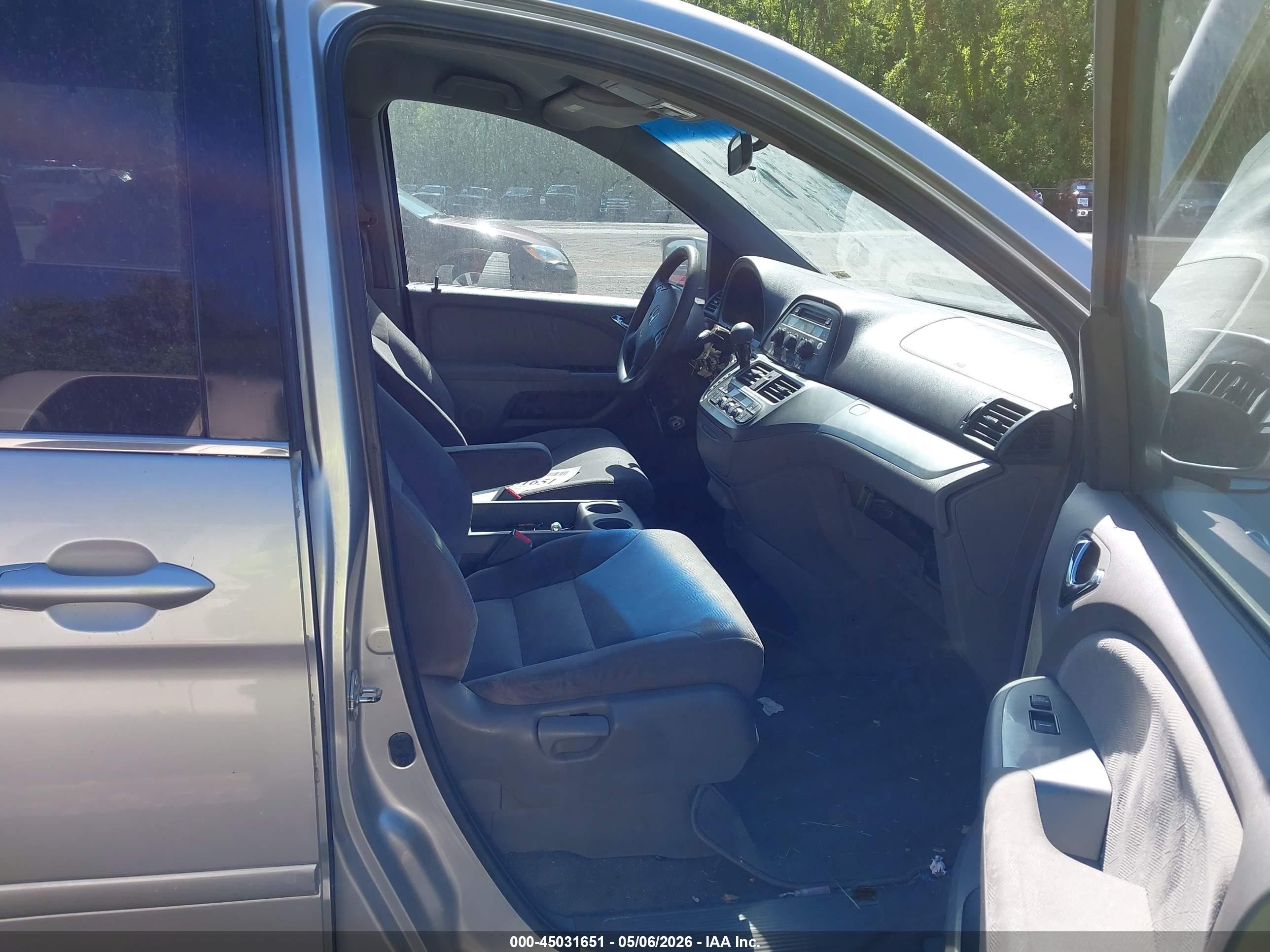 2010 Honda Odyssey Ex Серебряный vin: 5FNRL3H49AB092428