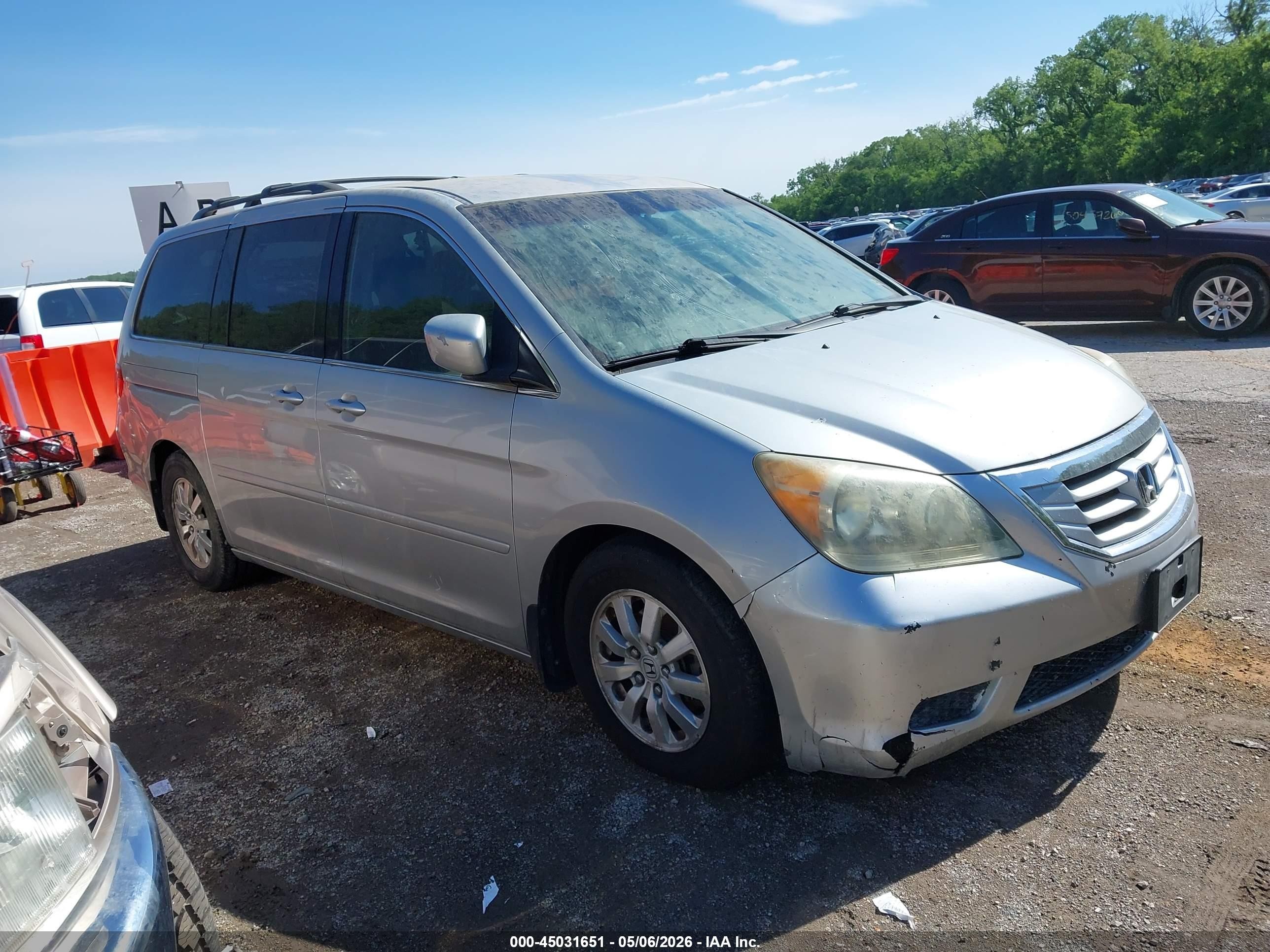 2010 Honda Odyssey Ex Серебряный vin: 5FNRL3H49AB092428