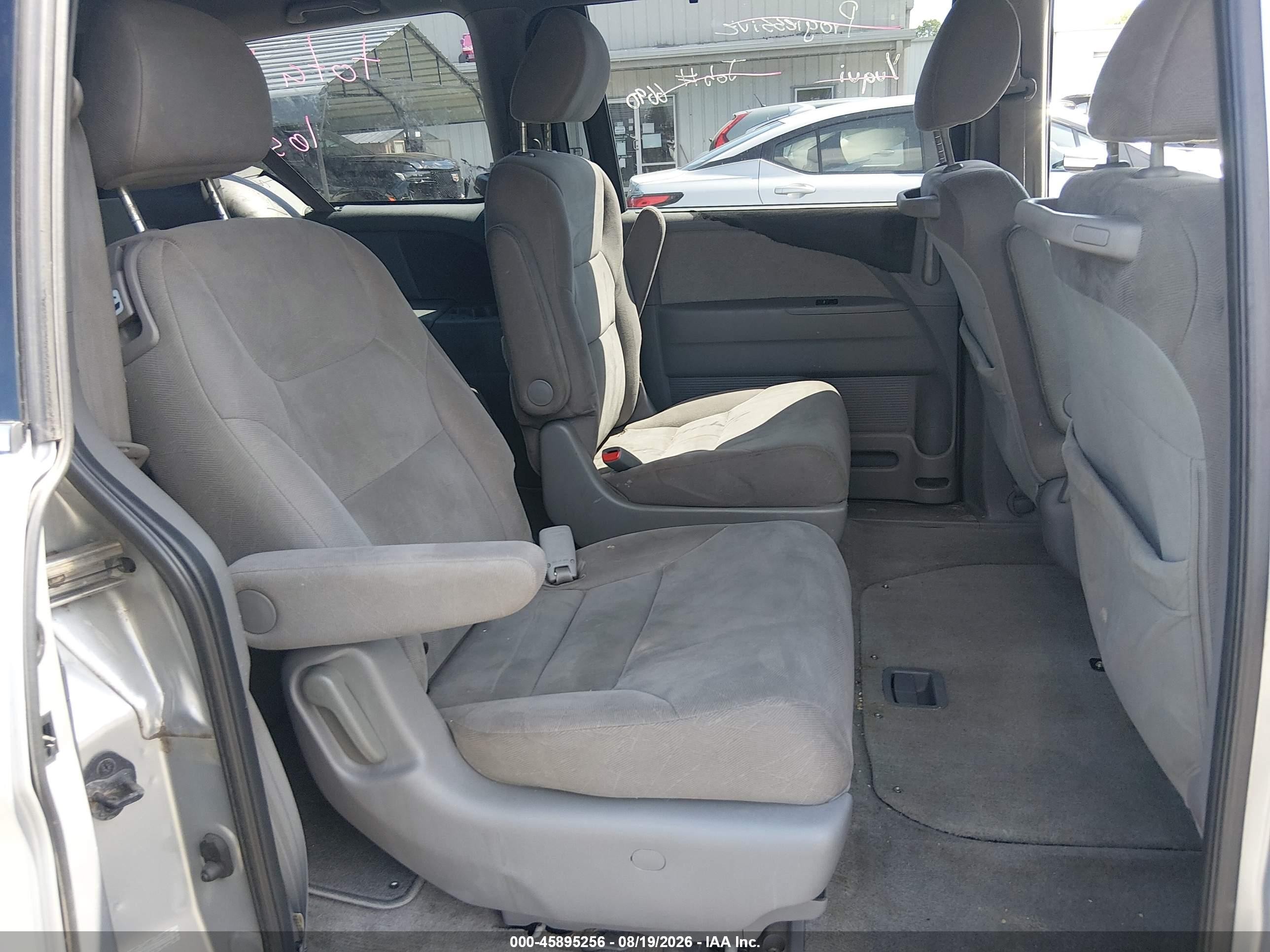 2010 Honda Odyssey Ex Silver vin: 5FNRL3H4XAB057591