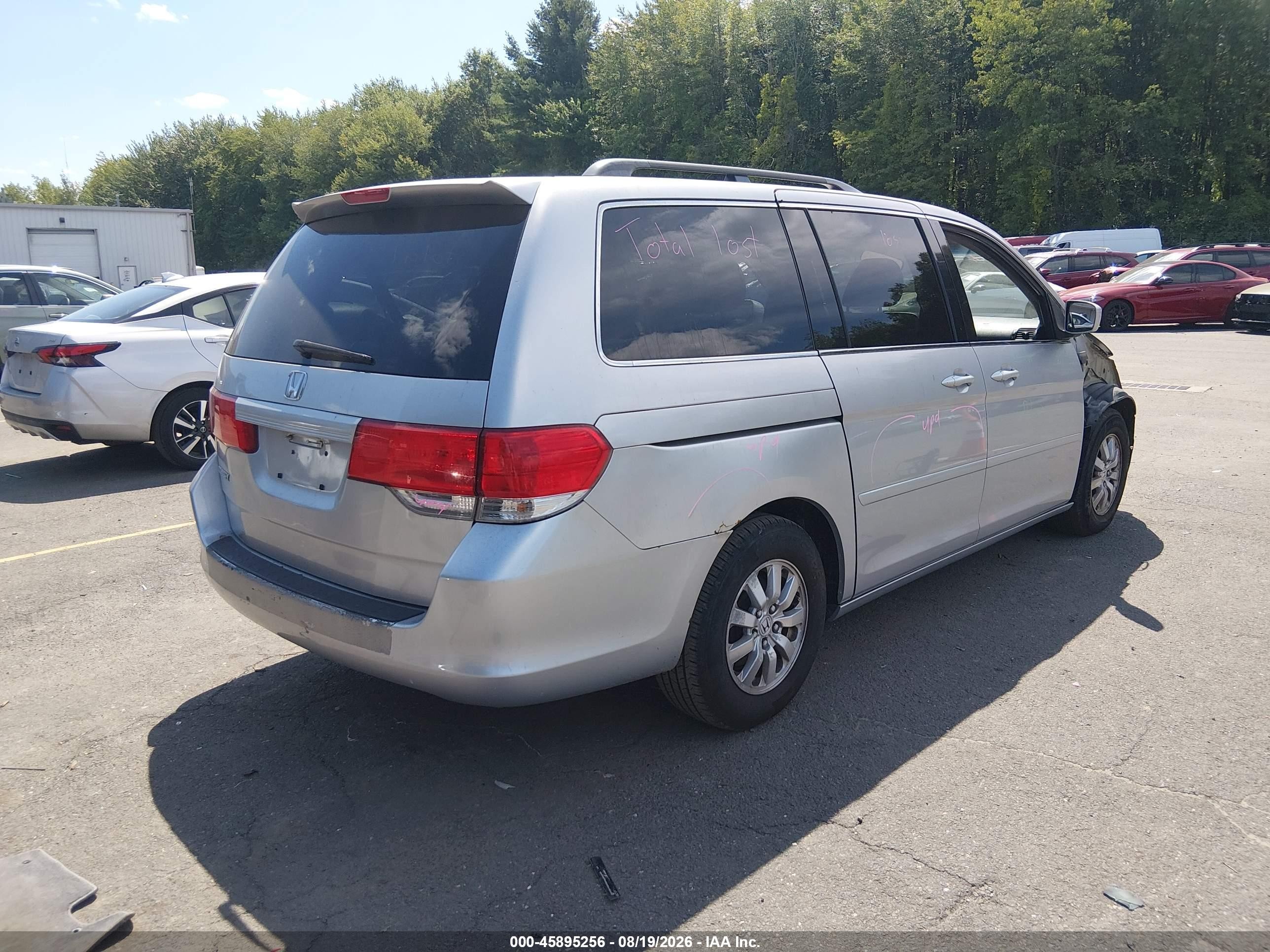 2010 Honda Odyssey Ex Silver vin: 5FNRL3H4XAB057591