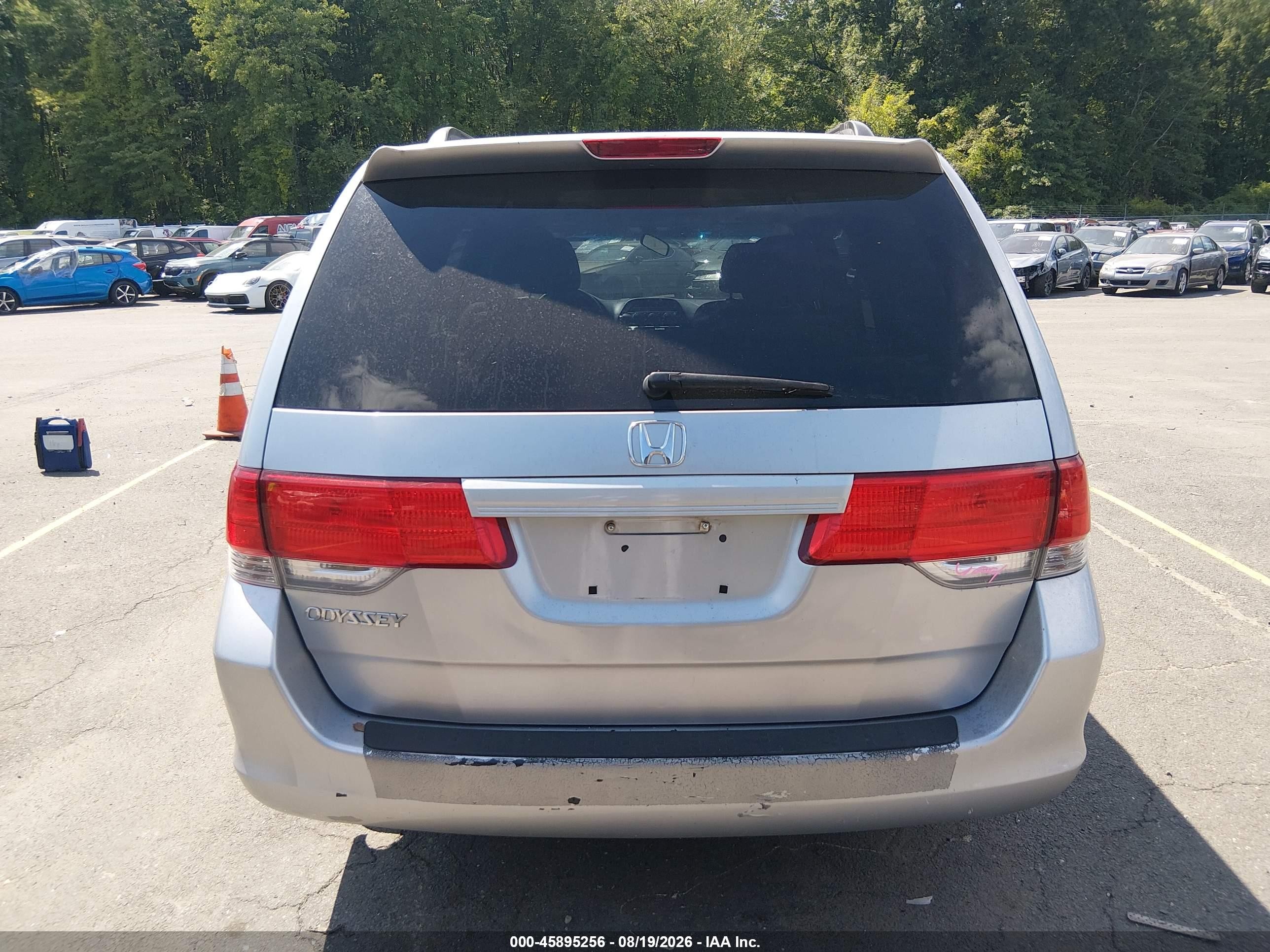 2010 Honda Odyssey Ex Silver vin: 5FNRL3H4XAB057591