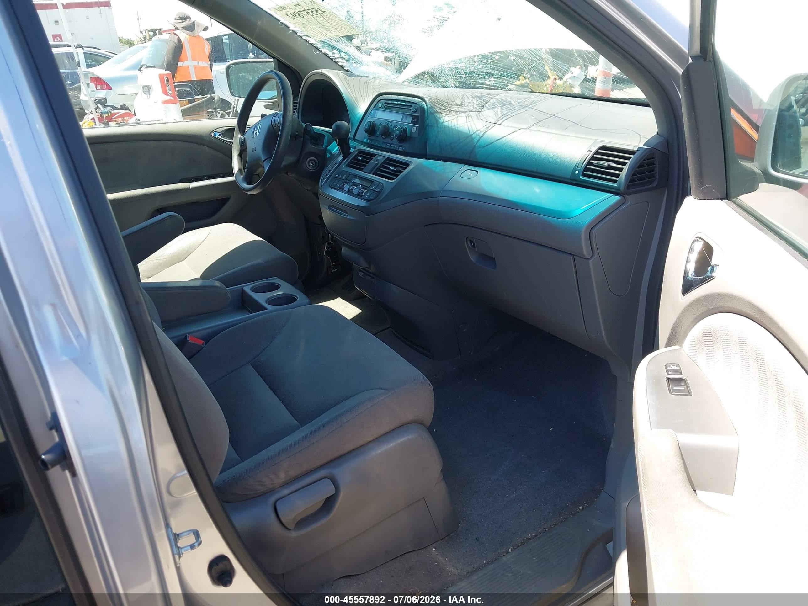 2010 Honda Odyssey Ex Silver vin: 5FNRL3H4XAB061916