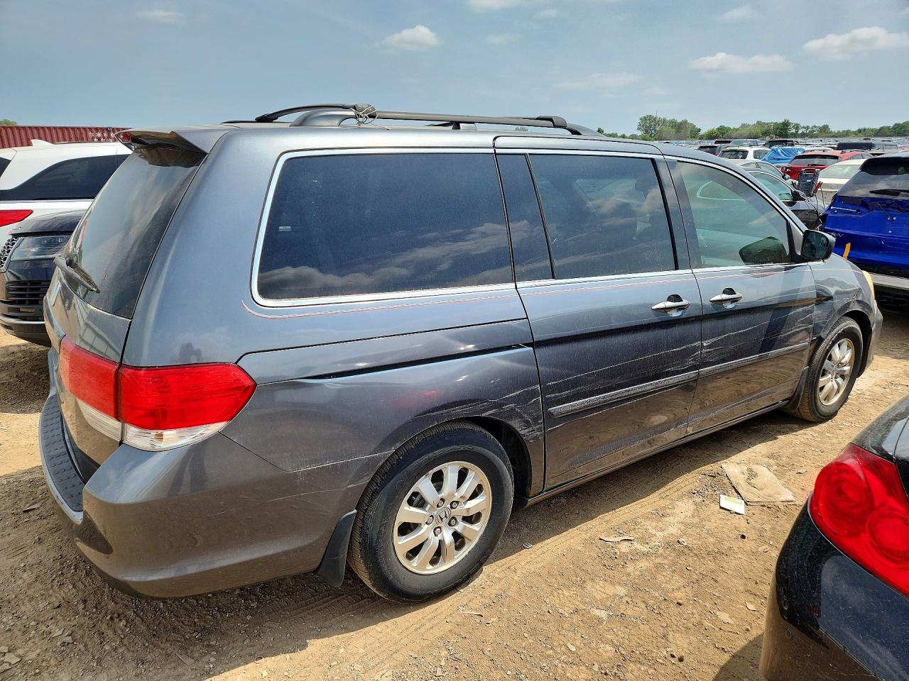 2010 Honda Odyssey Ex Gray vin: 5FNRL3H4XAB111309
