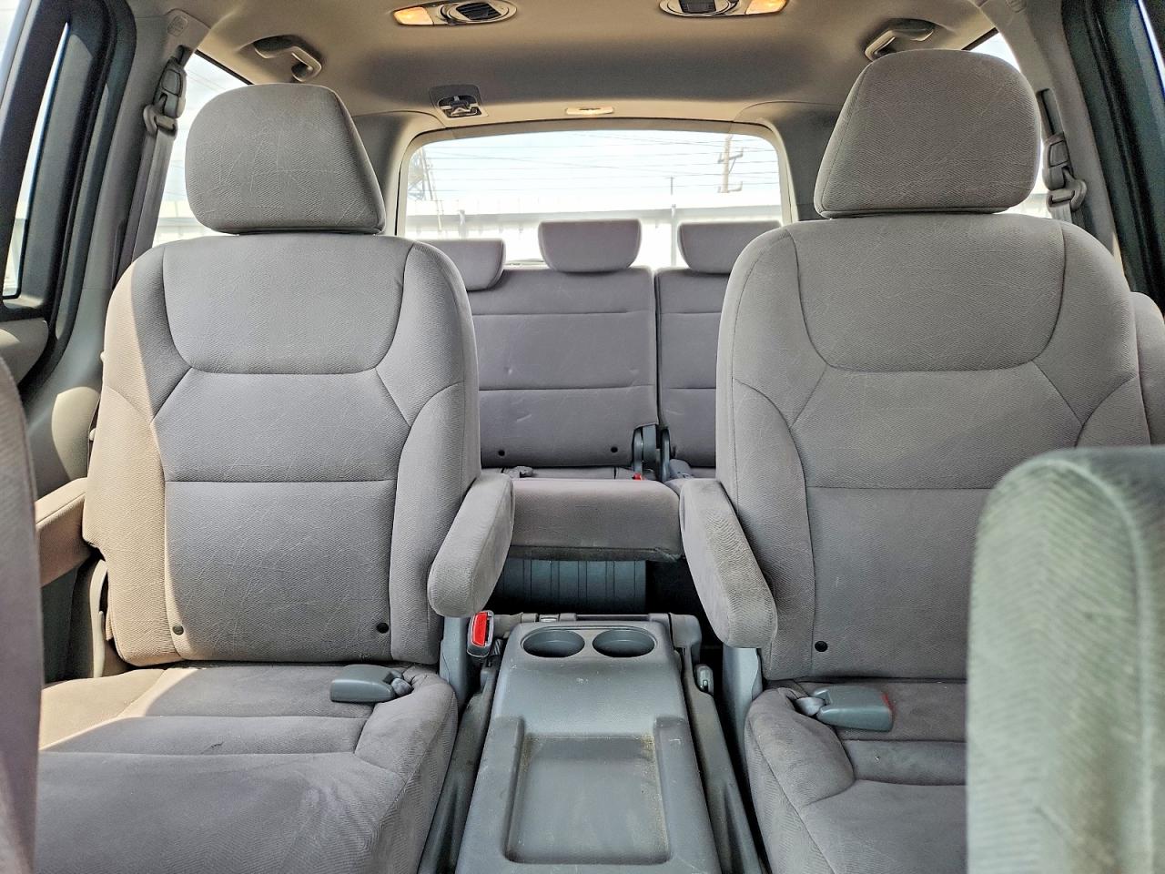 2010 Honda Odyssey Ex Gray vin: 5FNRL3H4XAB111309