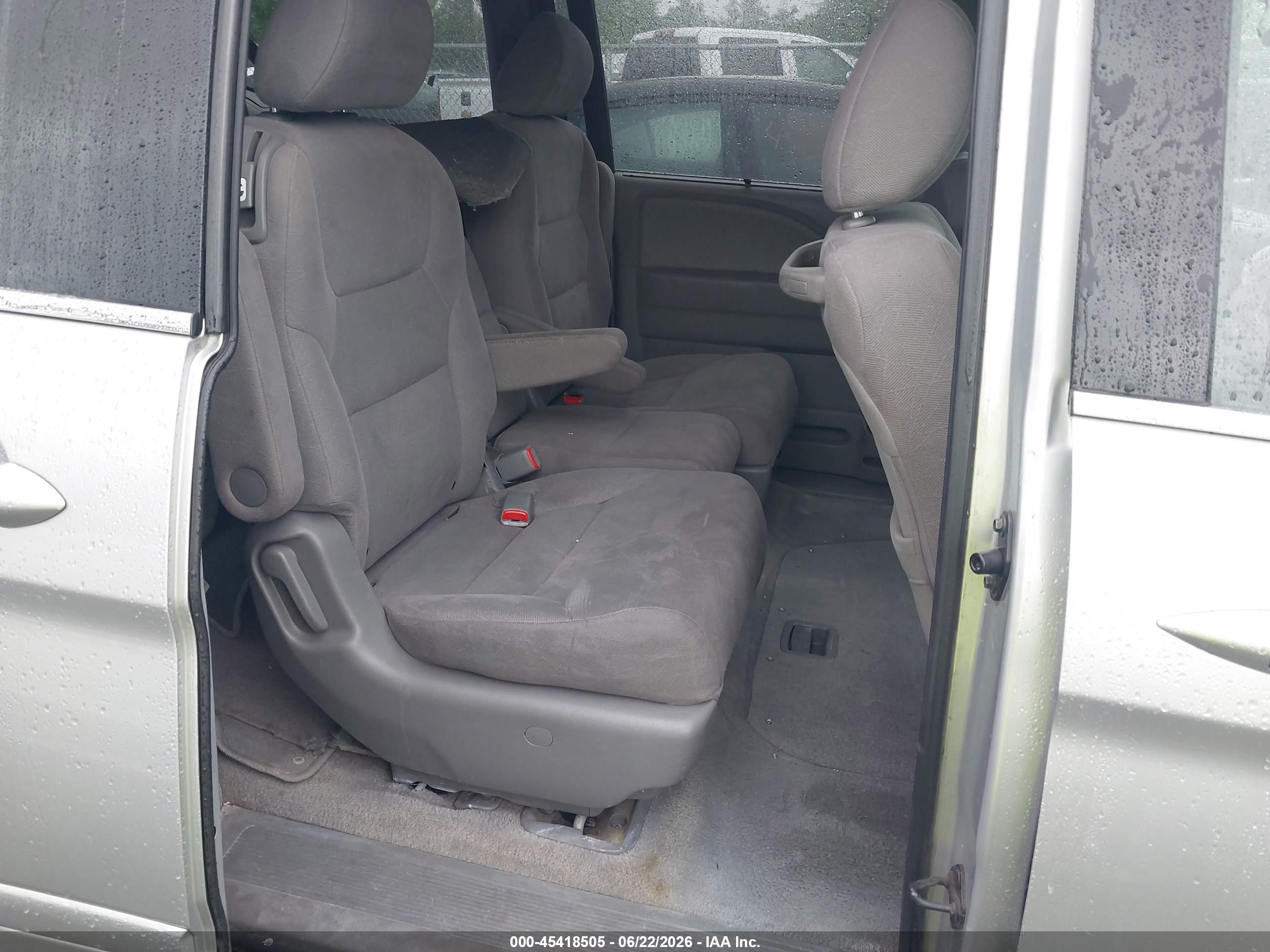 2010 Honda Odyssey Ex Gray vin: 5FNRL3H4XAB112217
