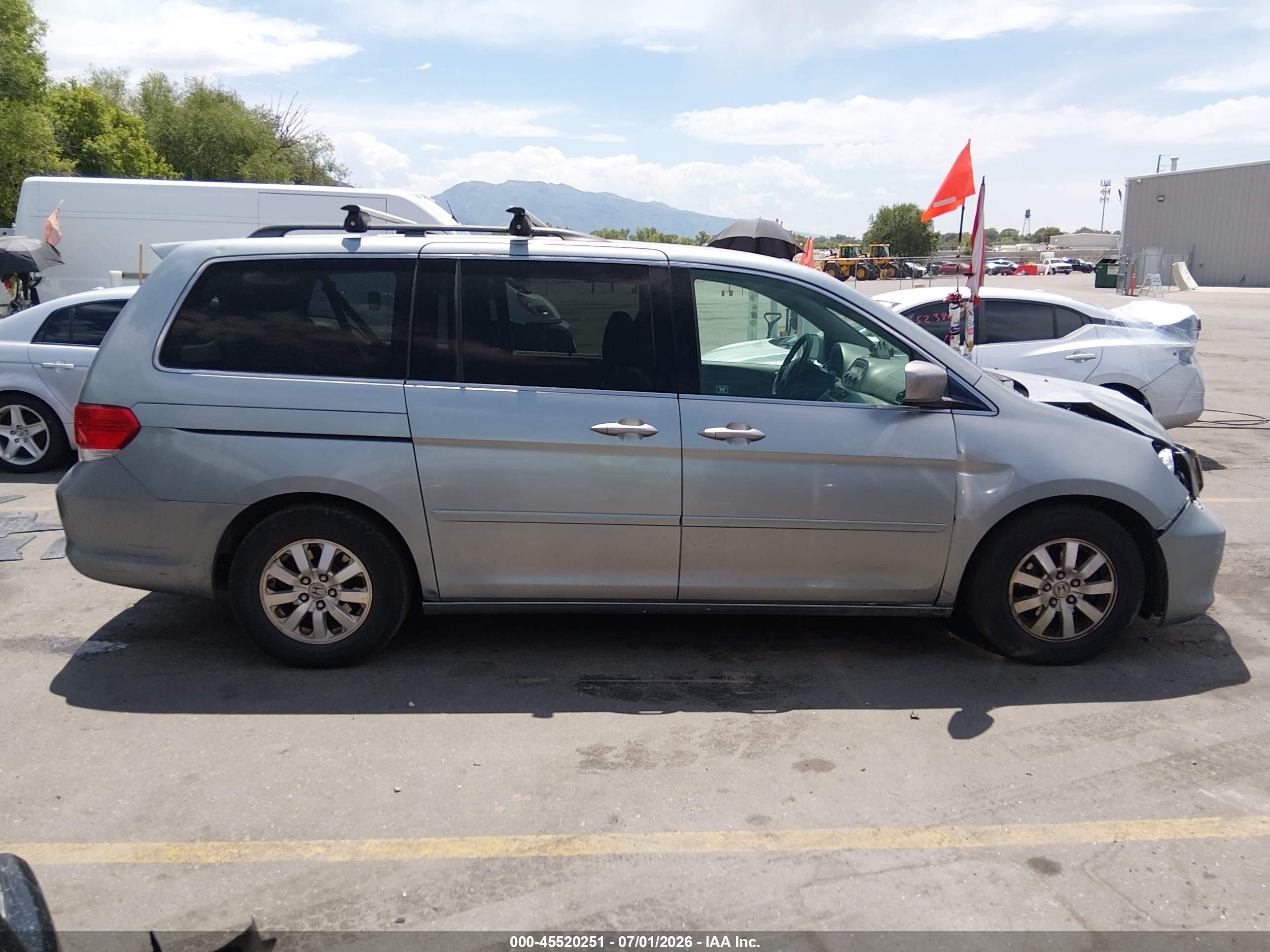 2010 Honda Odyssey Ex Blue vin: 5FNRL3H53AB056937