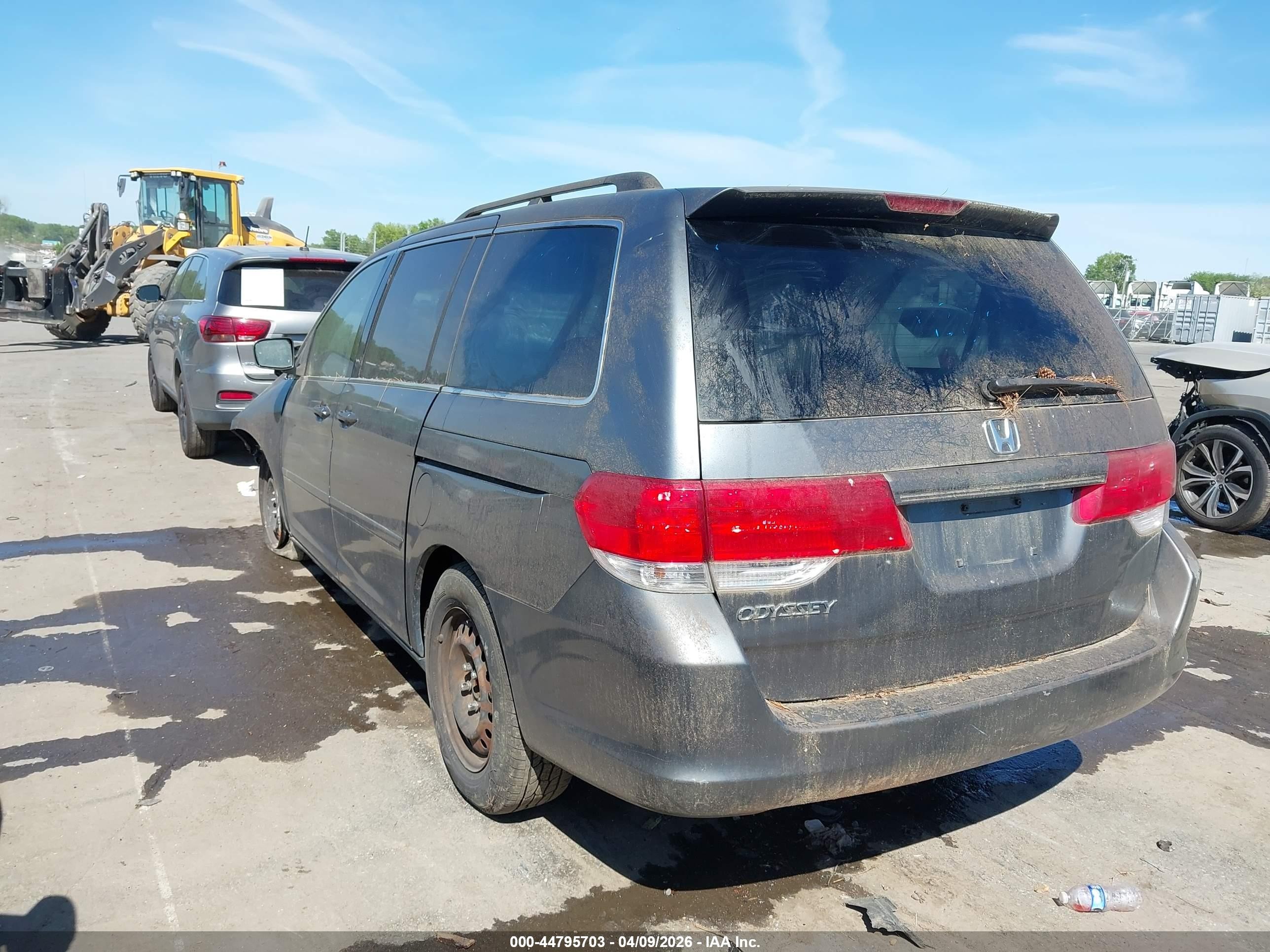 2010 Honda Odyssey Ex Gray vin: 5FNRL3H56AB063297