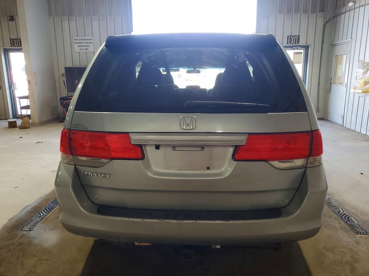 2010 Honda Odyssey Ex Silver vin: 5FNRL3H57AB100714