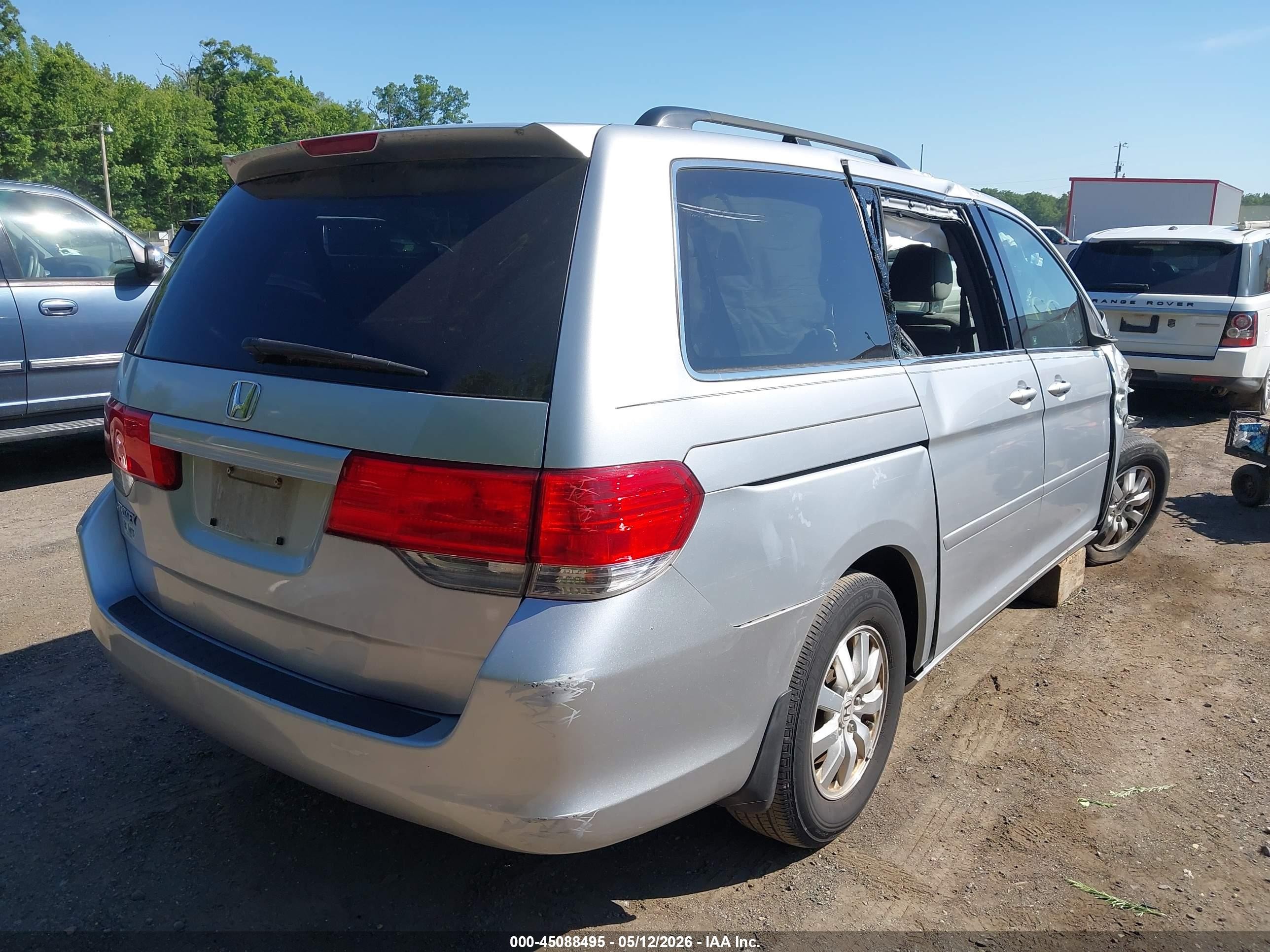 2010 Honda Odyssey Ex Silver vin: 5FNRL3H5XAB109911