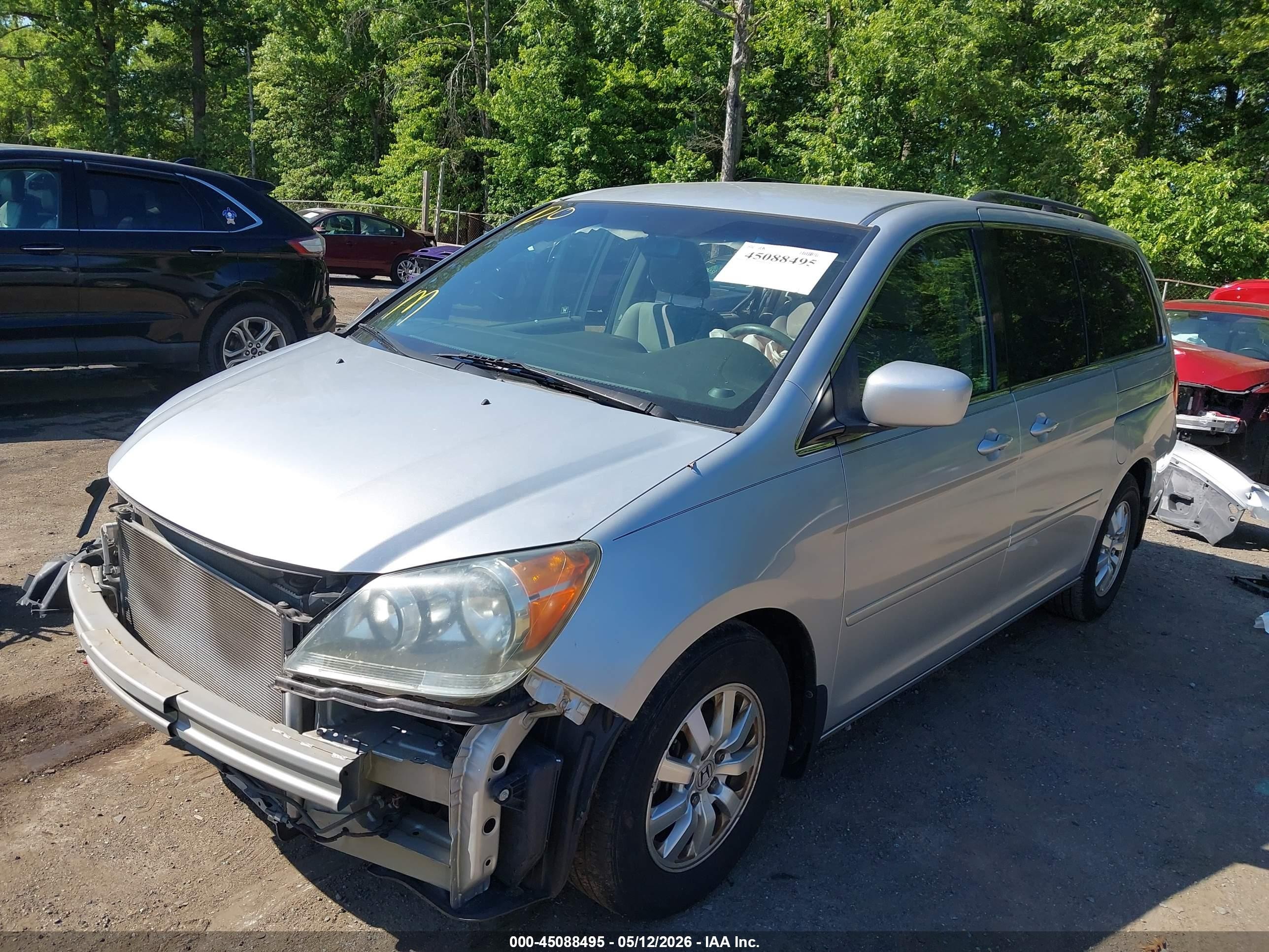 2010 Honda Odyssey Ex Silver vin: 5FNRL3H5XAB109911