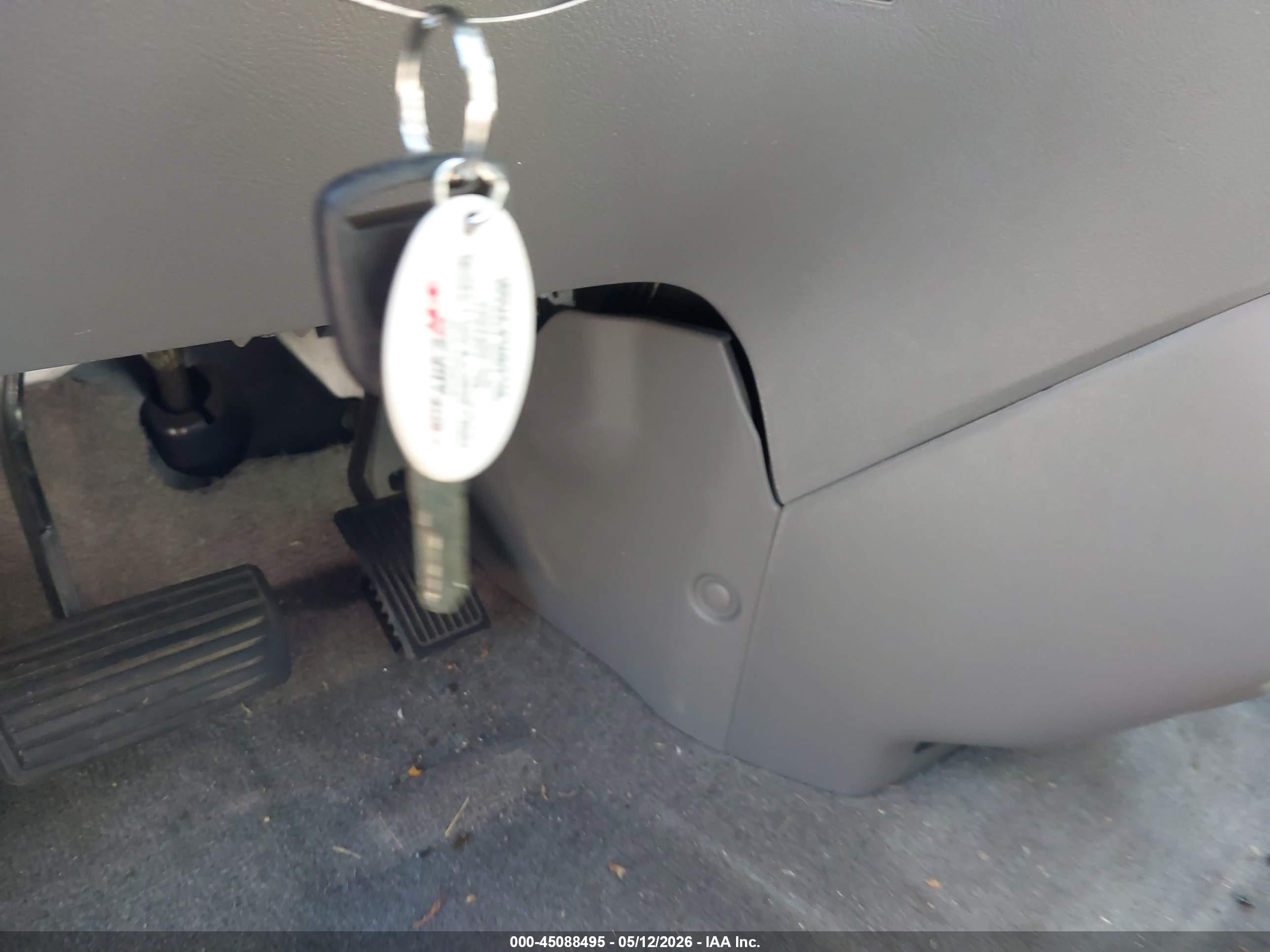 2010 Honda Odyssey Ex Silver vin: 5FNRL3H5XAB109911