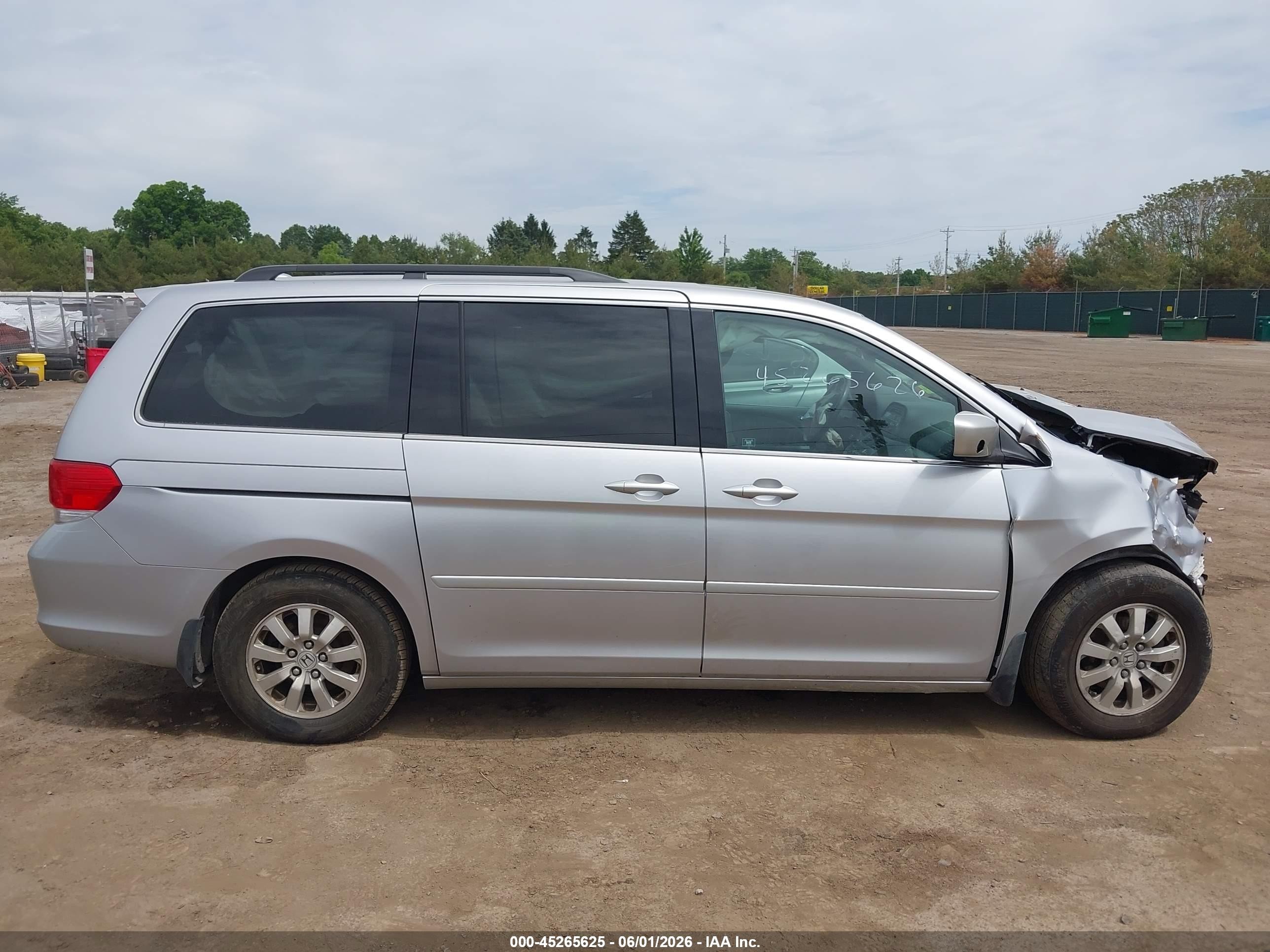 2010 Honda Odyssey Ex-l Silver vin: 5FNRL3H60AB007641