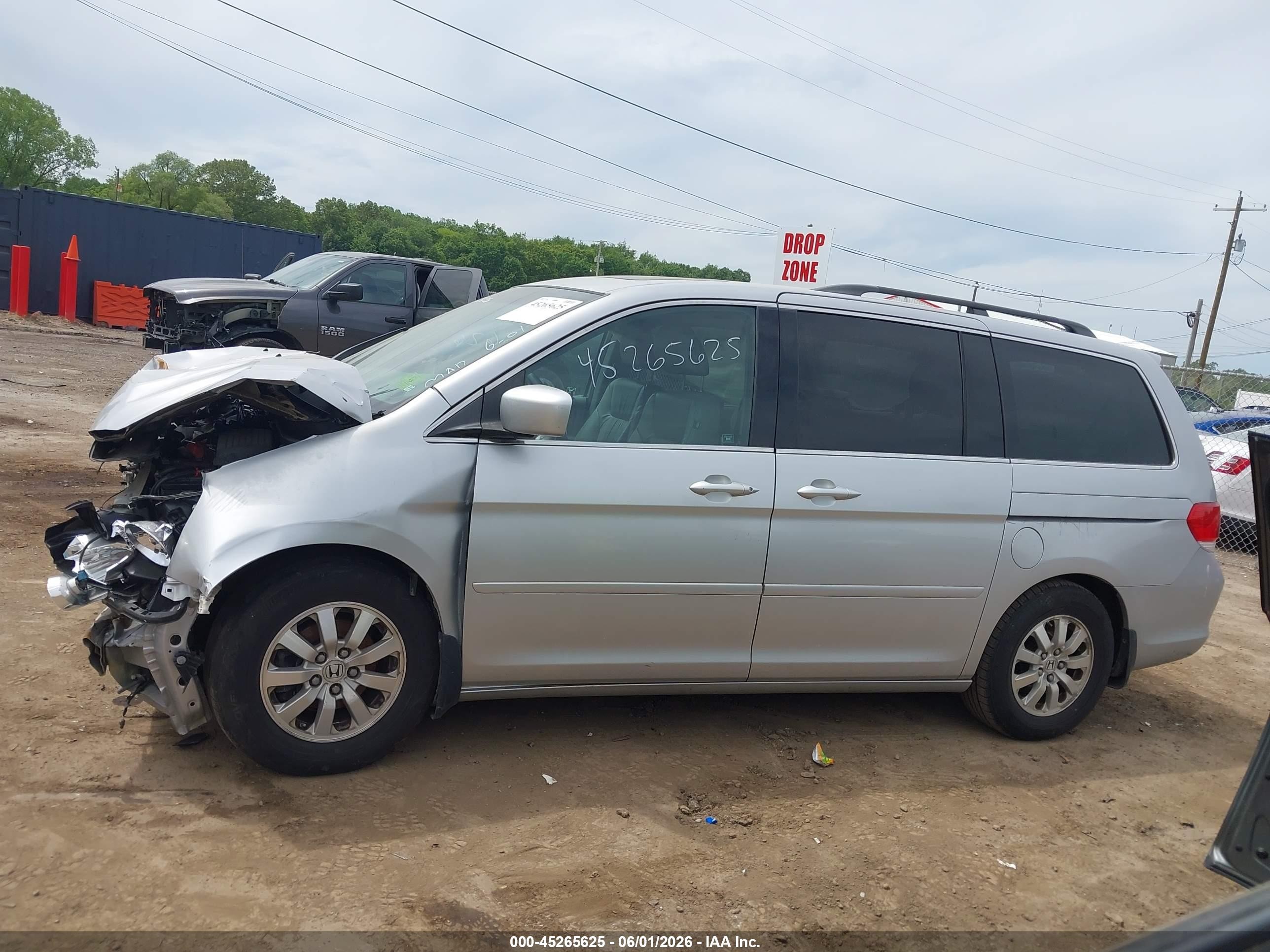 2010 Honda Odyssey Ex-l Silver vin: 5FNRL3H60AB007641