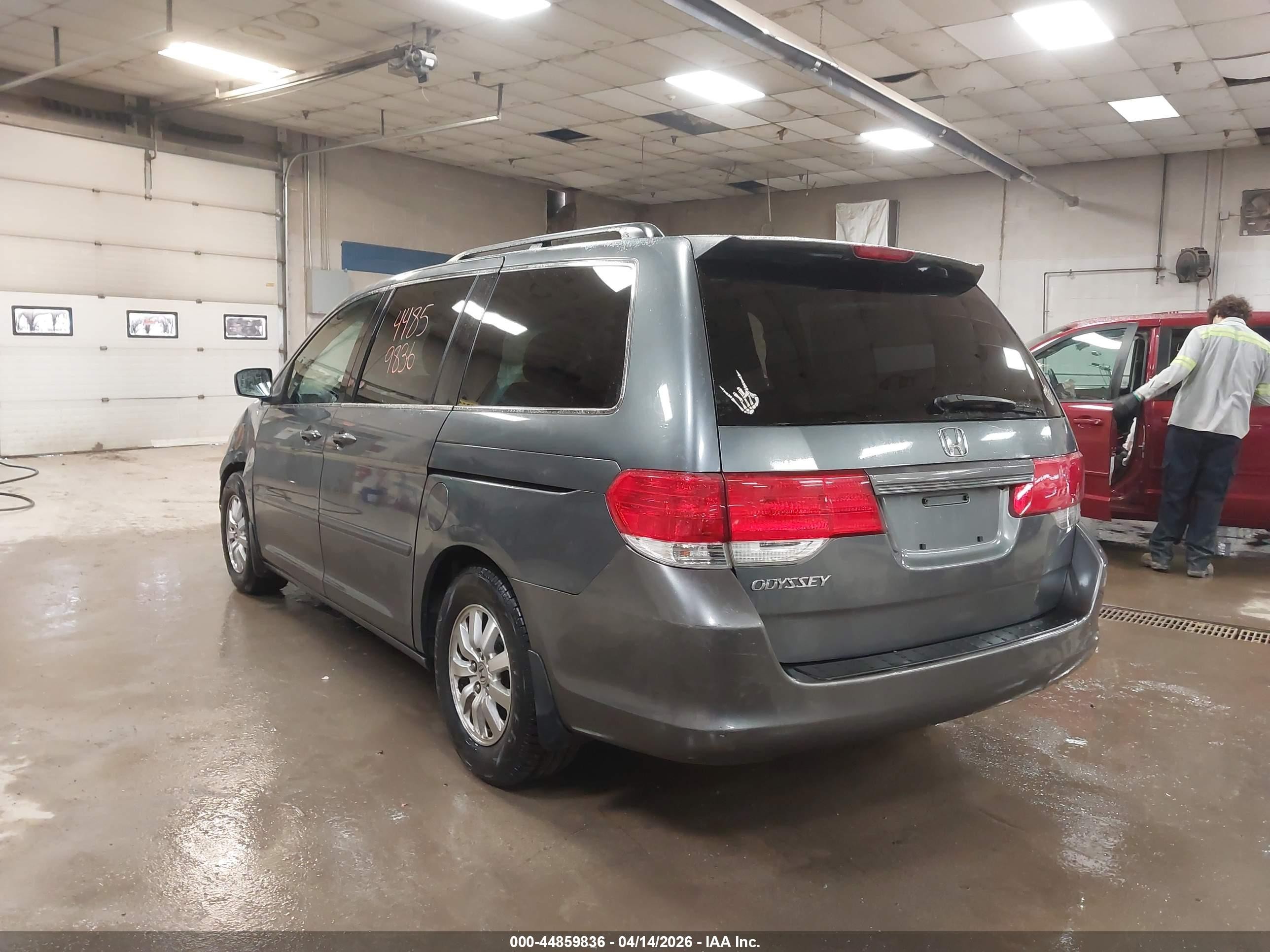 2010 Honda Odyssey Ex-l Серый vin: 5FNRL3H60AB049257