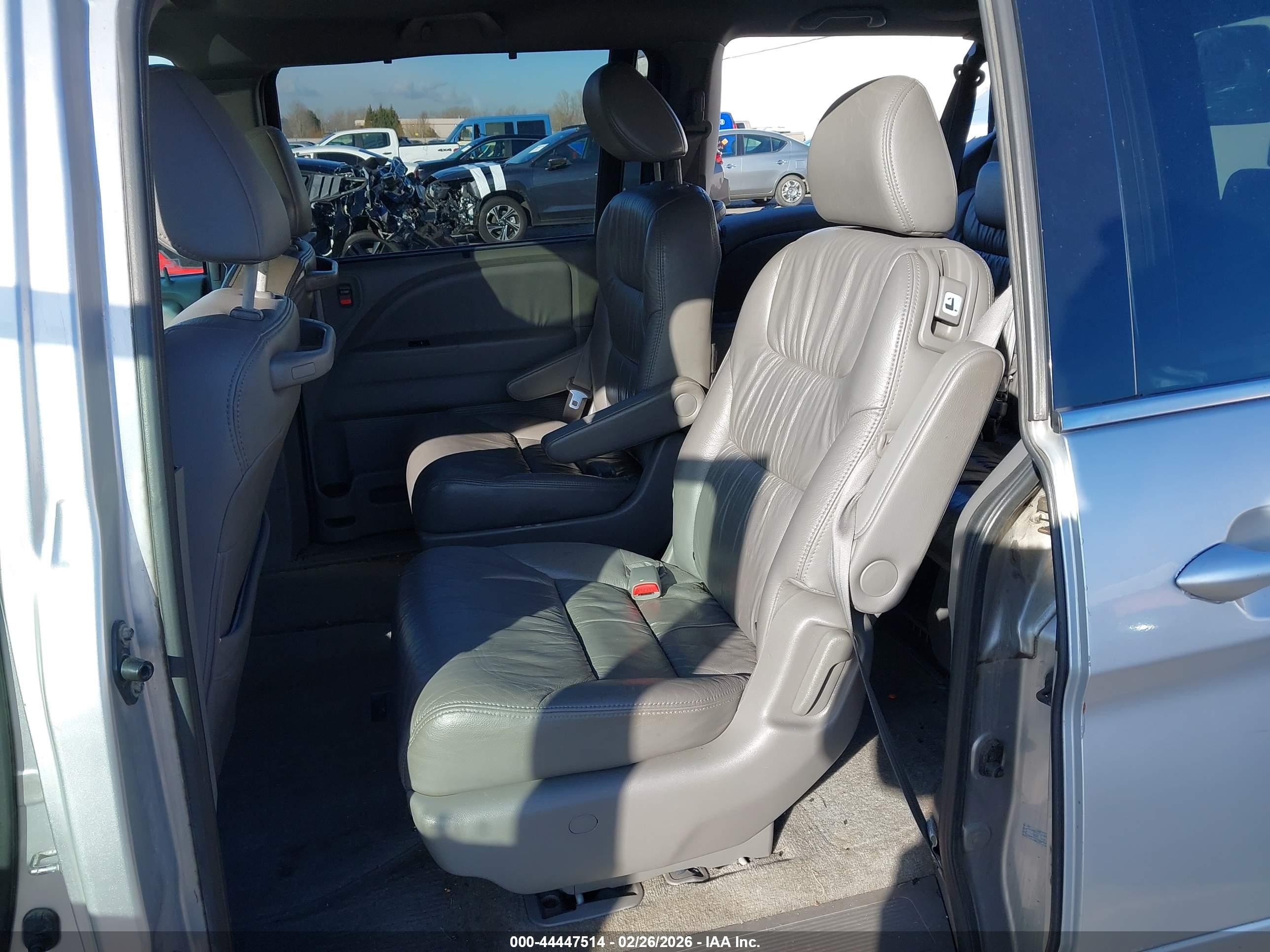 2010 Honda Odyssey Ex-l Silver vin: 5FNRL3H60AB074448