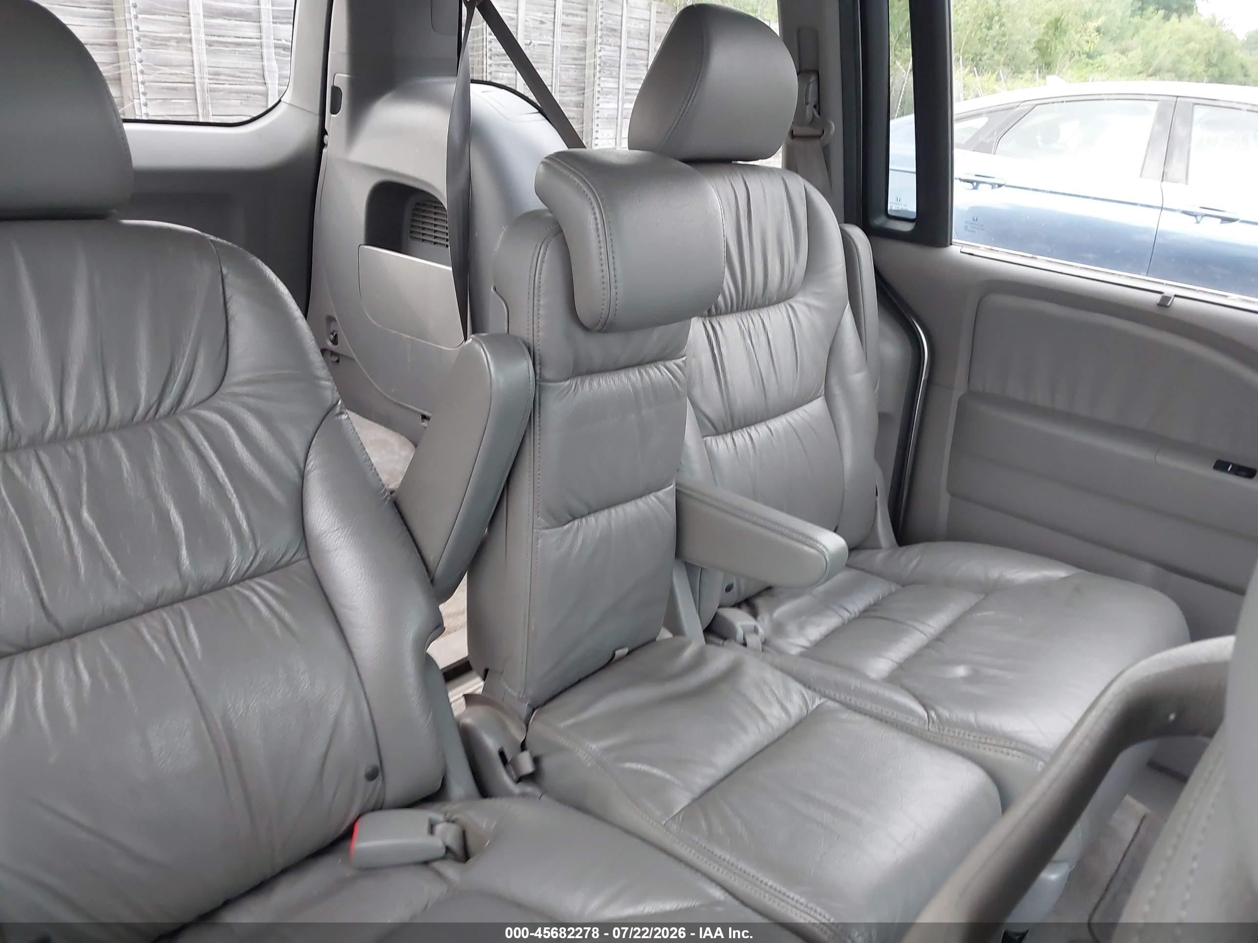 2010 Honda Odyssey Ex-l Серебряный vin: 5FNRL3H60AB107108