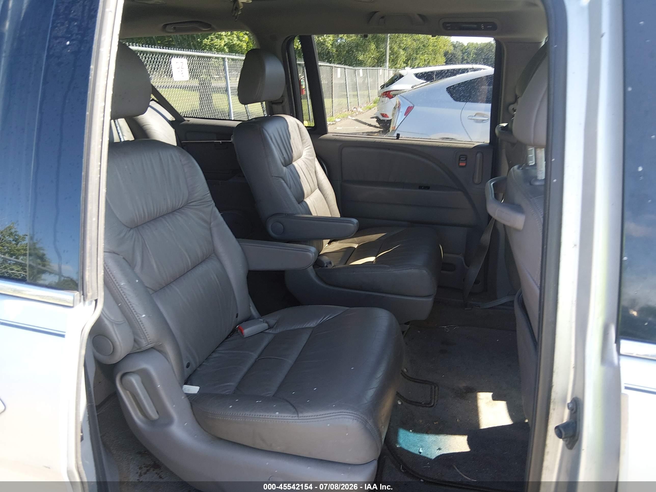 2010 Honda Odyssey Ex-l Silver vin: 5FNRL3H61AB014940