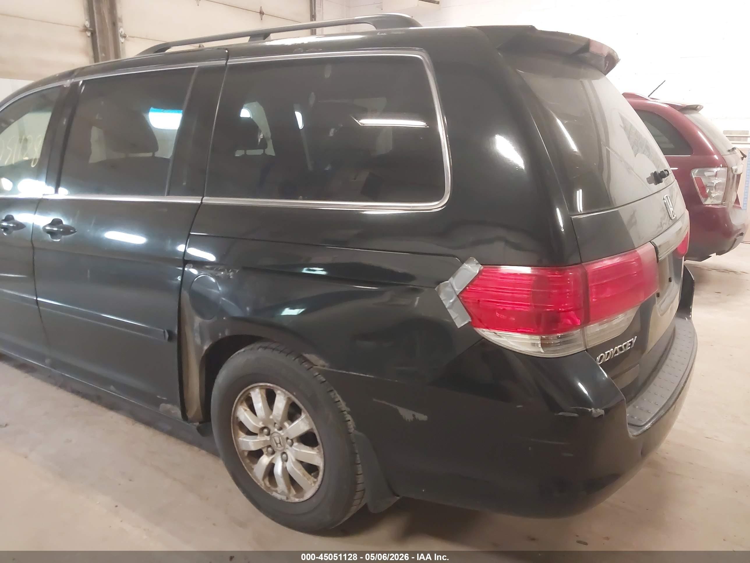 2010 Honda Odyssey Ex-l Черный vin: 5FNRL3H61AB083403