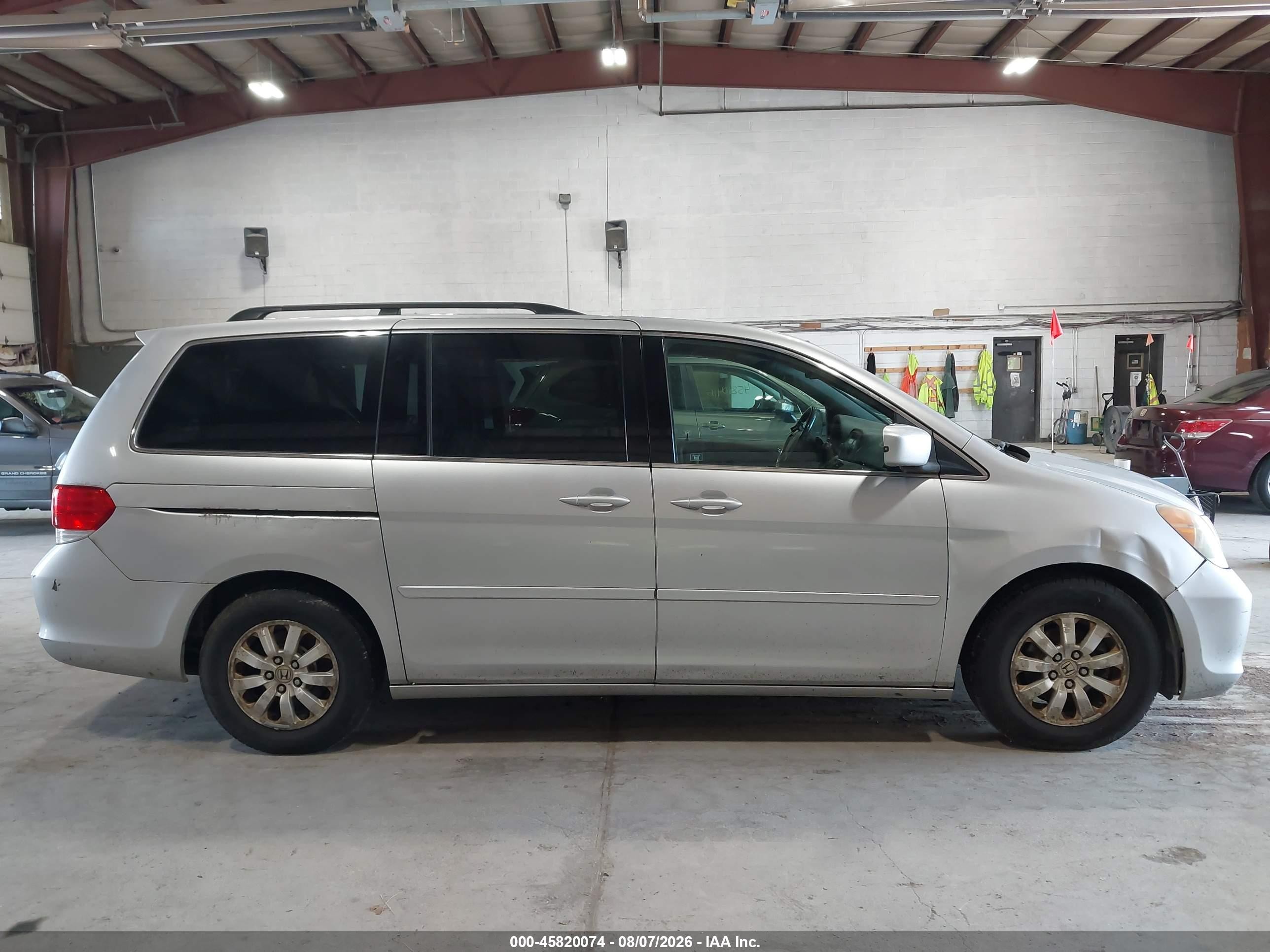 2010 Honda Odyssey Ex-l Silver vin: 5FNRL3H62AB067355