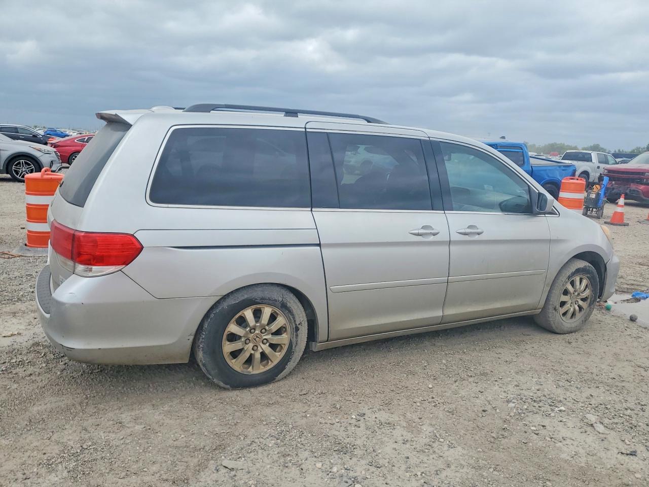 2010 Honda Odyssey Exl Silver vin: 5FNRL3H62AB080106