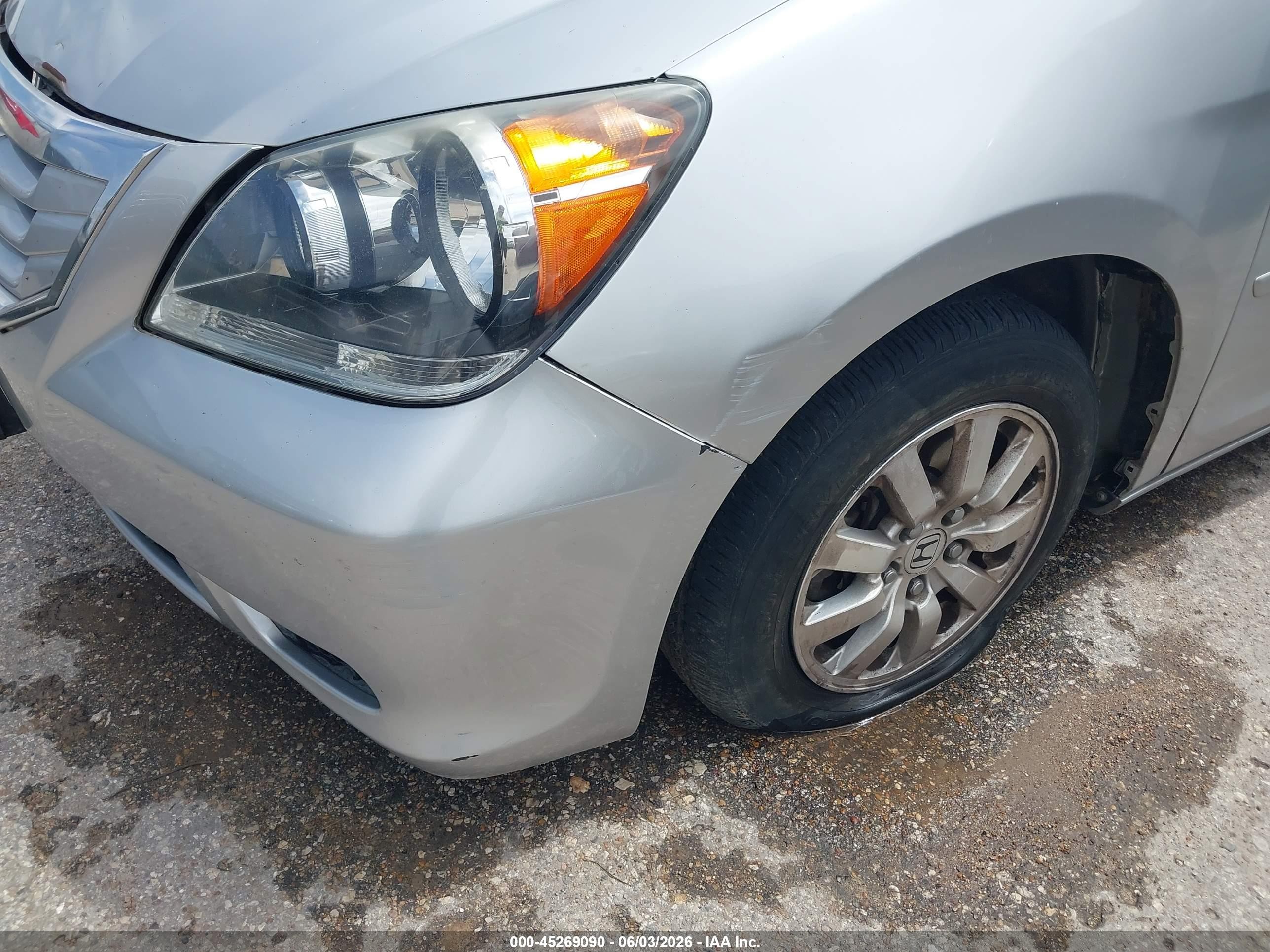 2010 Honda Odyssey Ex-l Серебряный vin: 5FNRL3H63AB031447