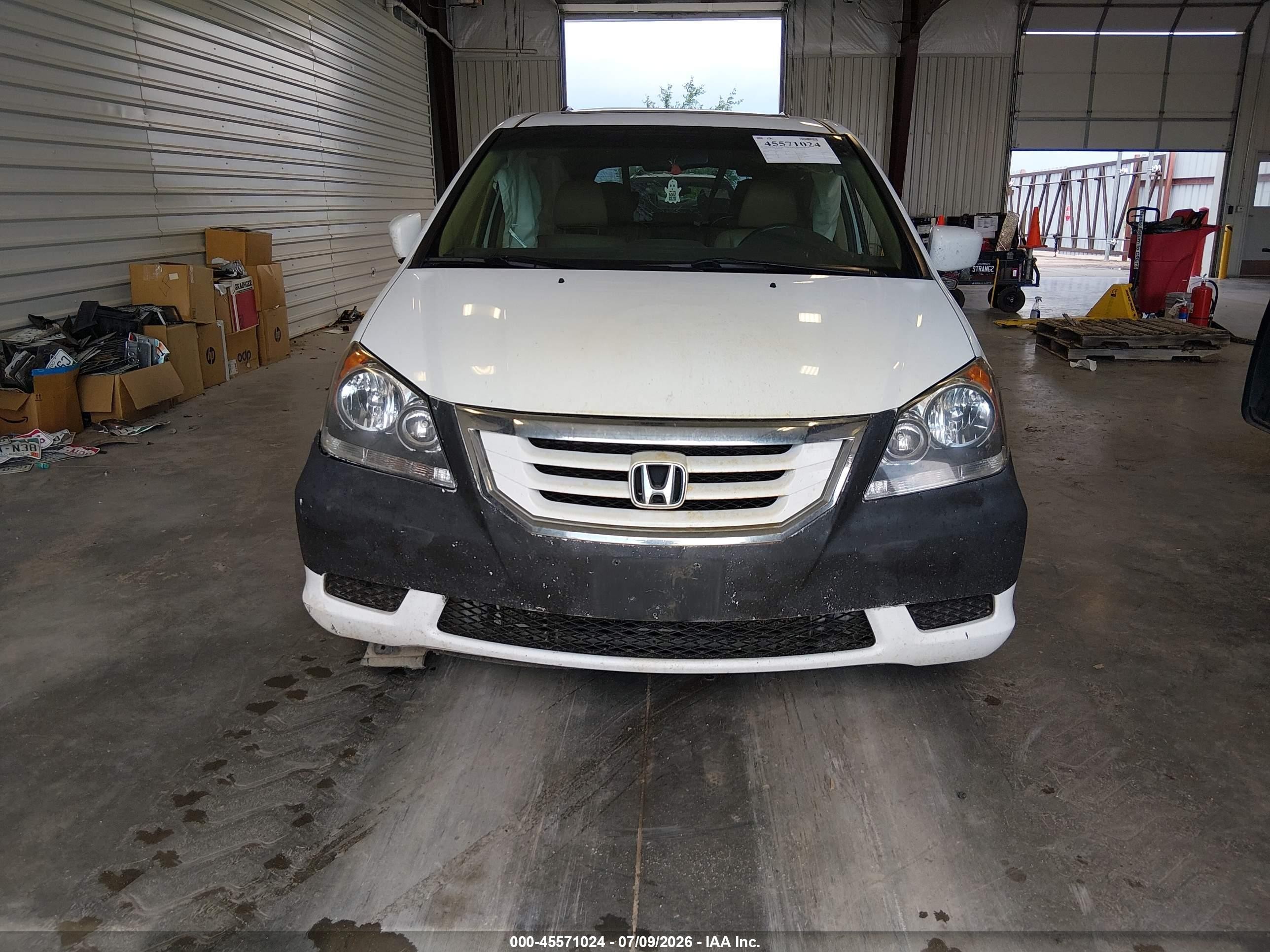 2010 Honda Odyssey Ex-l White vin: 5FNRL3H63AB103537
