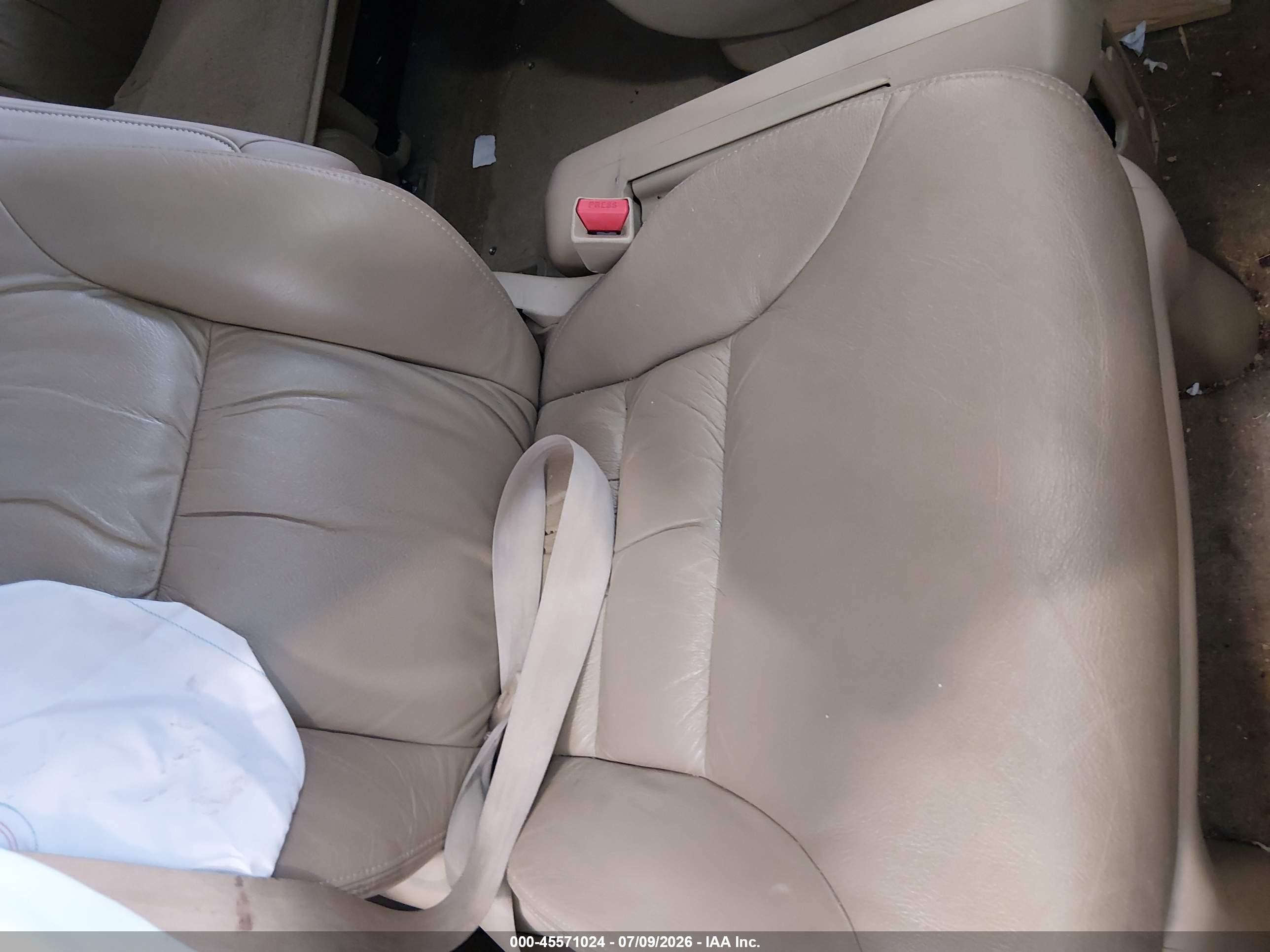 2010 Honda Odyssey Ex-l White vin: 5FNRL3H63AB103537