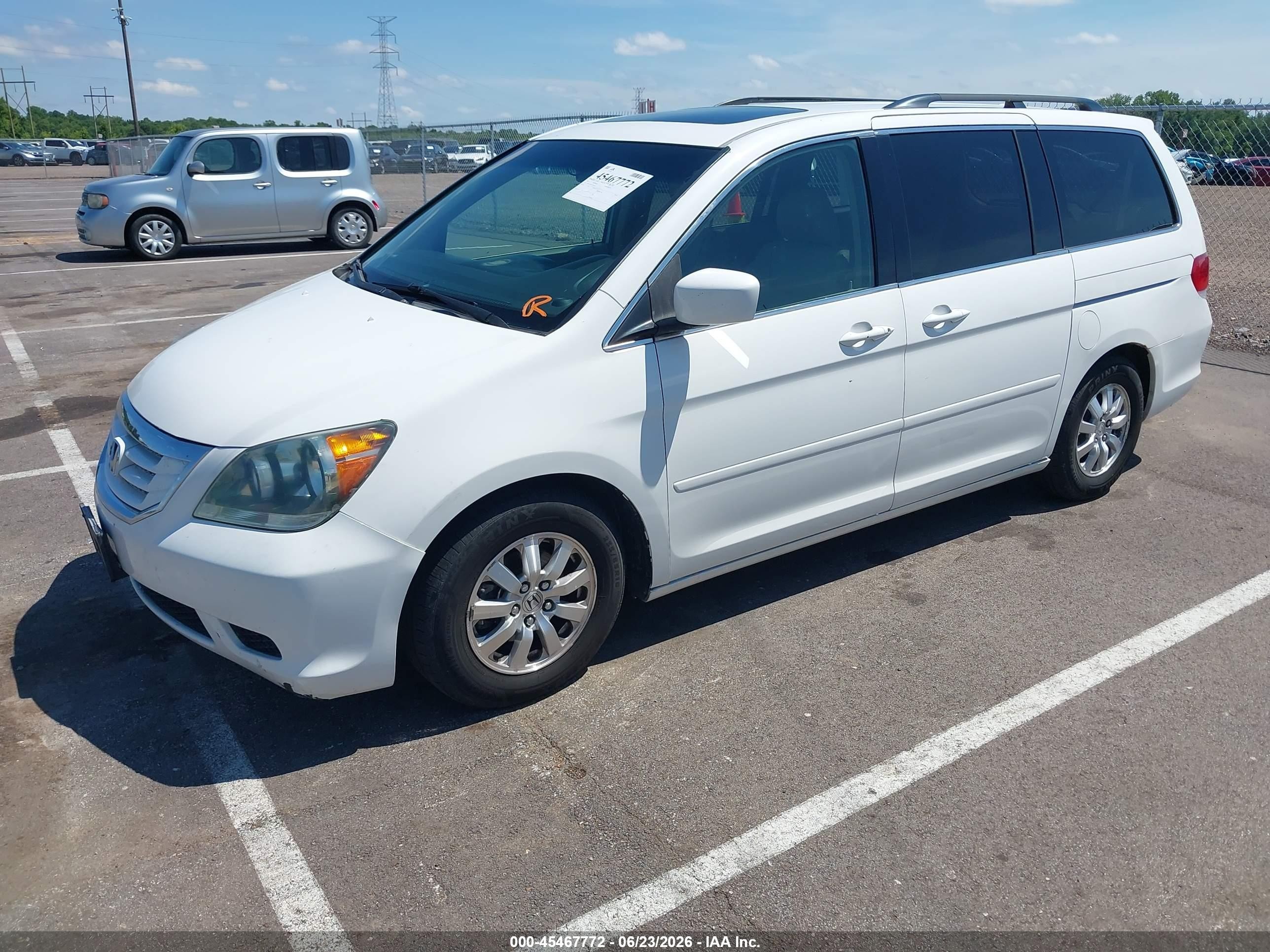 2010 Honda Odyssey Ex-l White vin: 5FNRL3H63AB110536