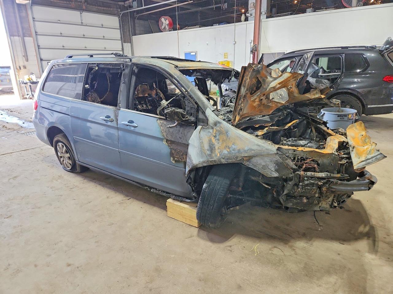 2010 Honda Odyssey Exl Blue vin: 5FNRL3H64AB014995