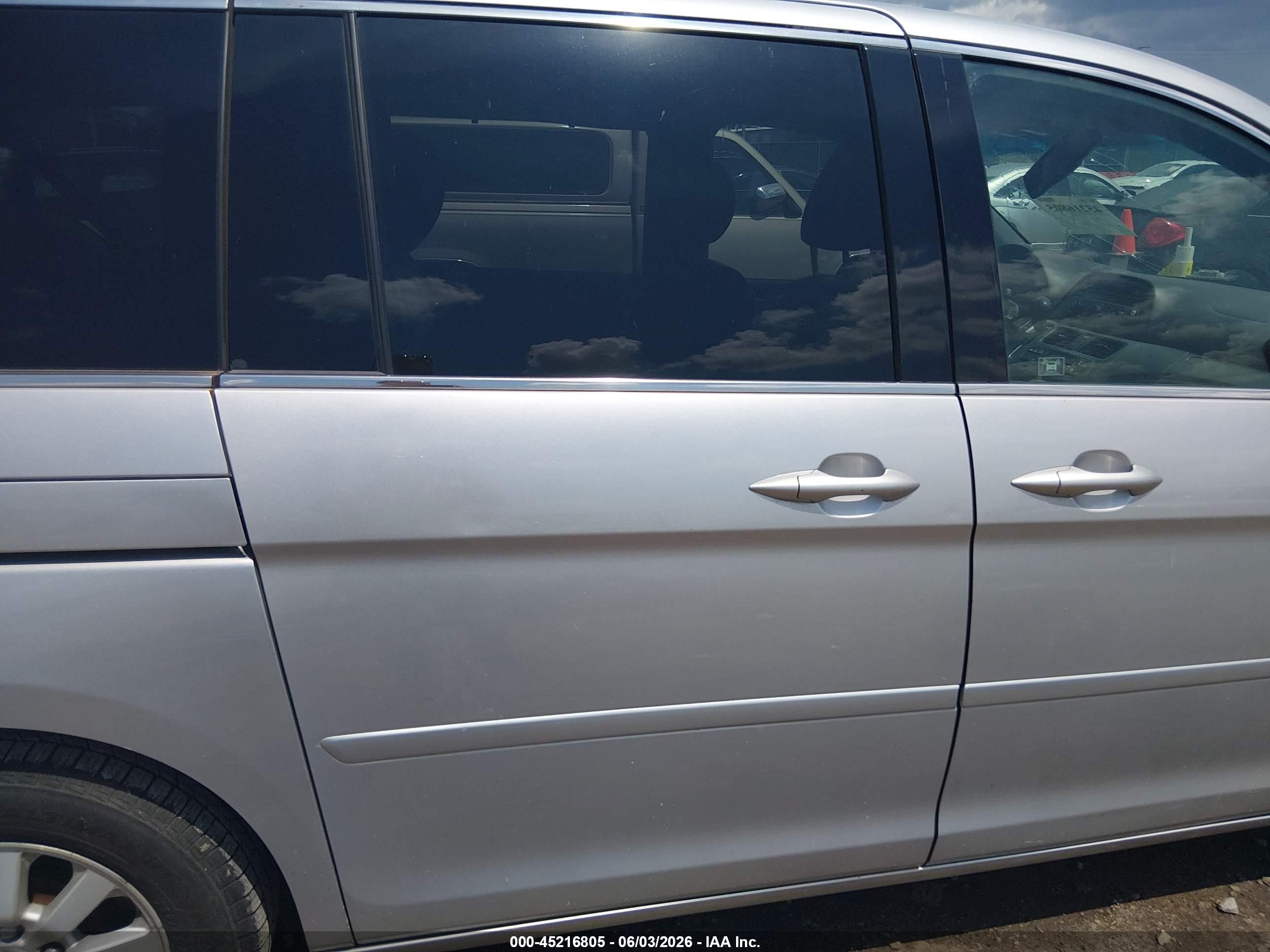 2010 Honda Odyssey Ex-l Silver vin: 5FNRL3H64AB080088